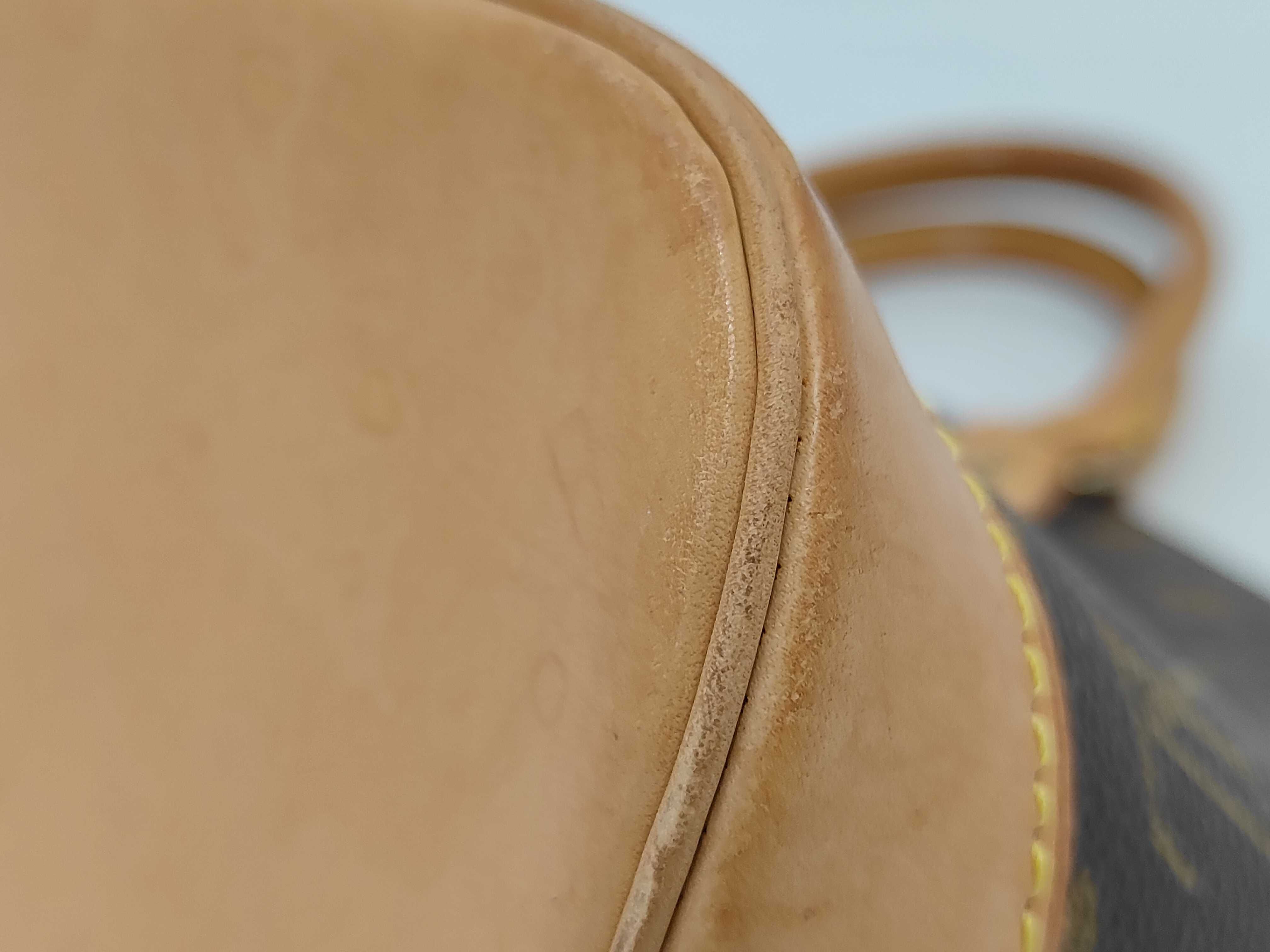 LV Alma M51130 Monogram Handbag — view 7