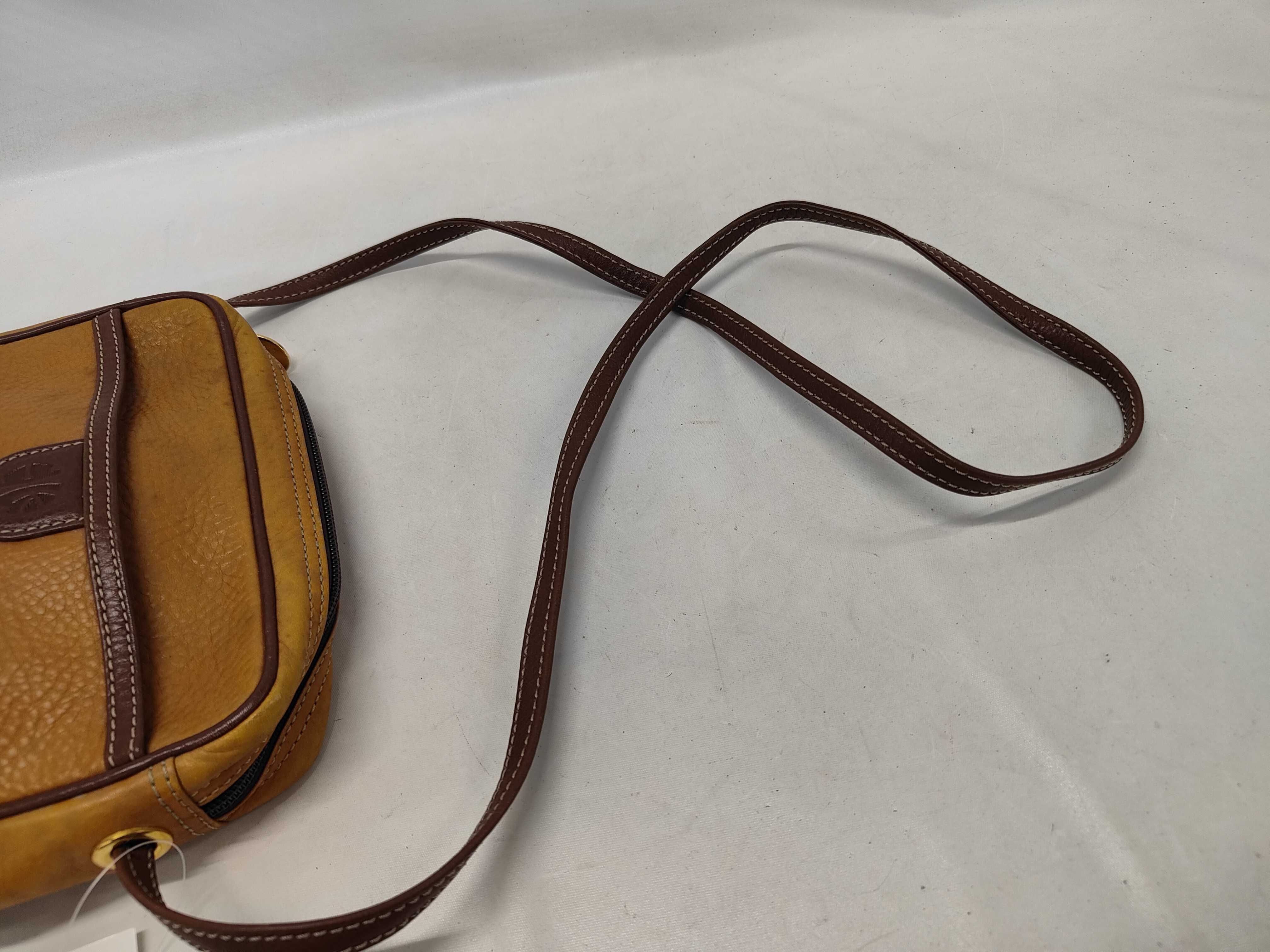 Enrique LOEWE nappe pochette shoulder bag — view 3
