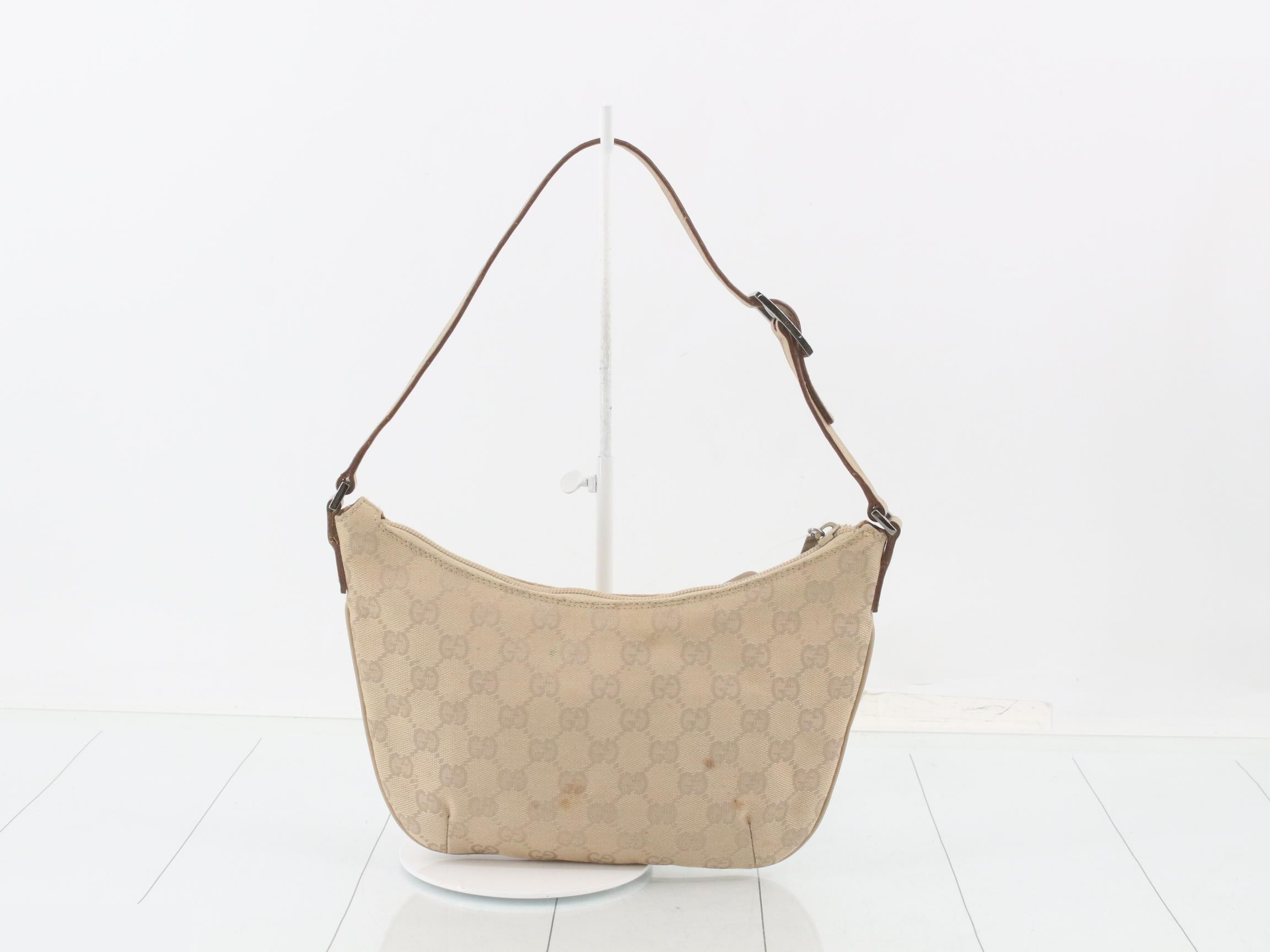 GG Canvas (Bag) - Shoulder Bag - One-Shoulder Bag — view 2