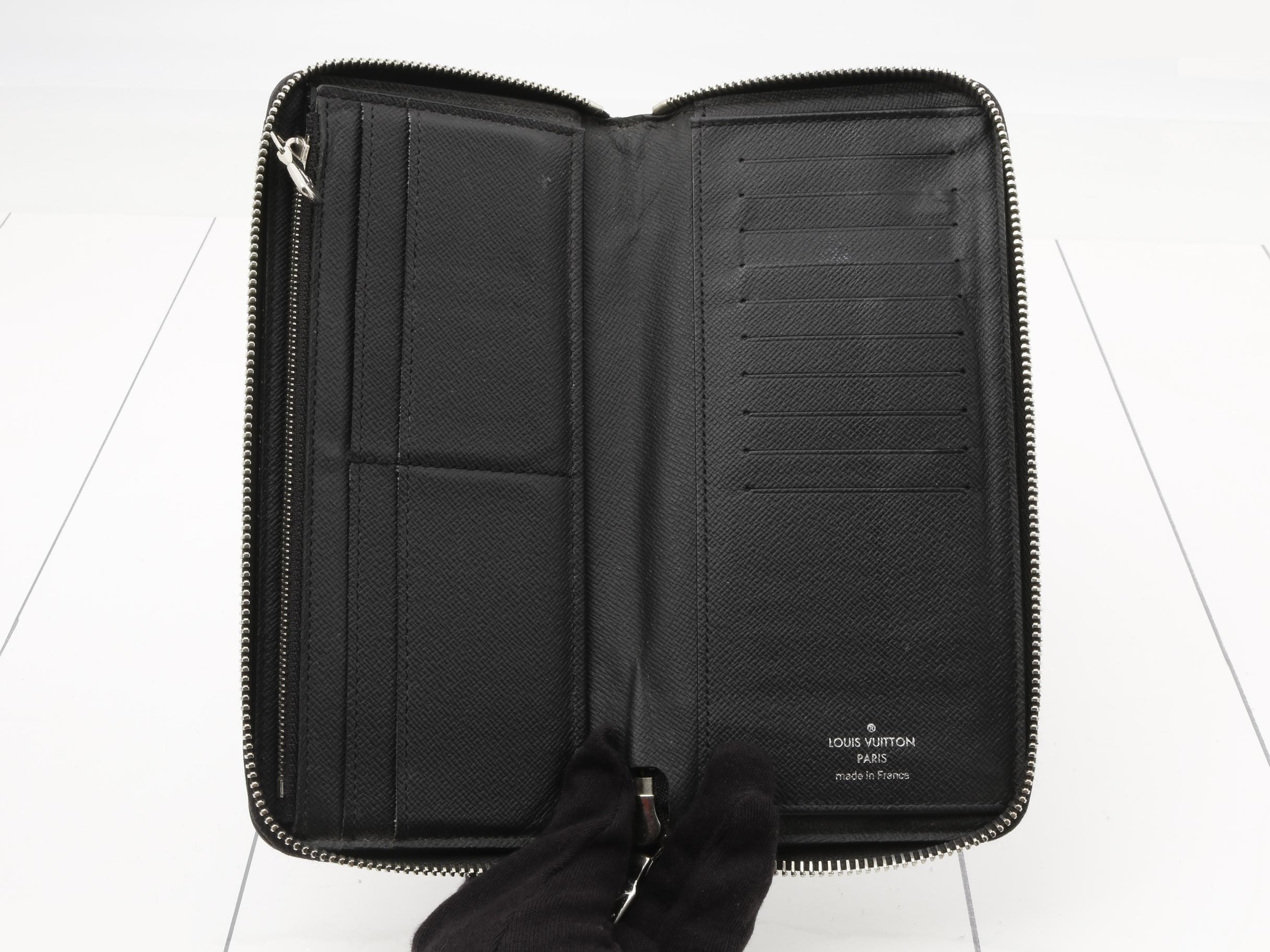Zippy Wallet Vertical Noir — view 4