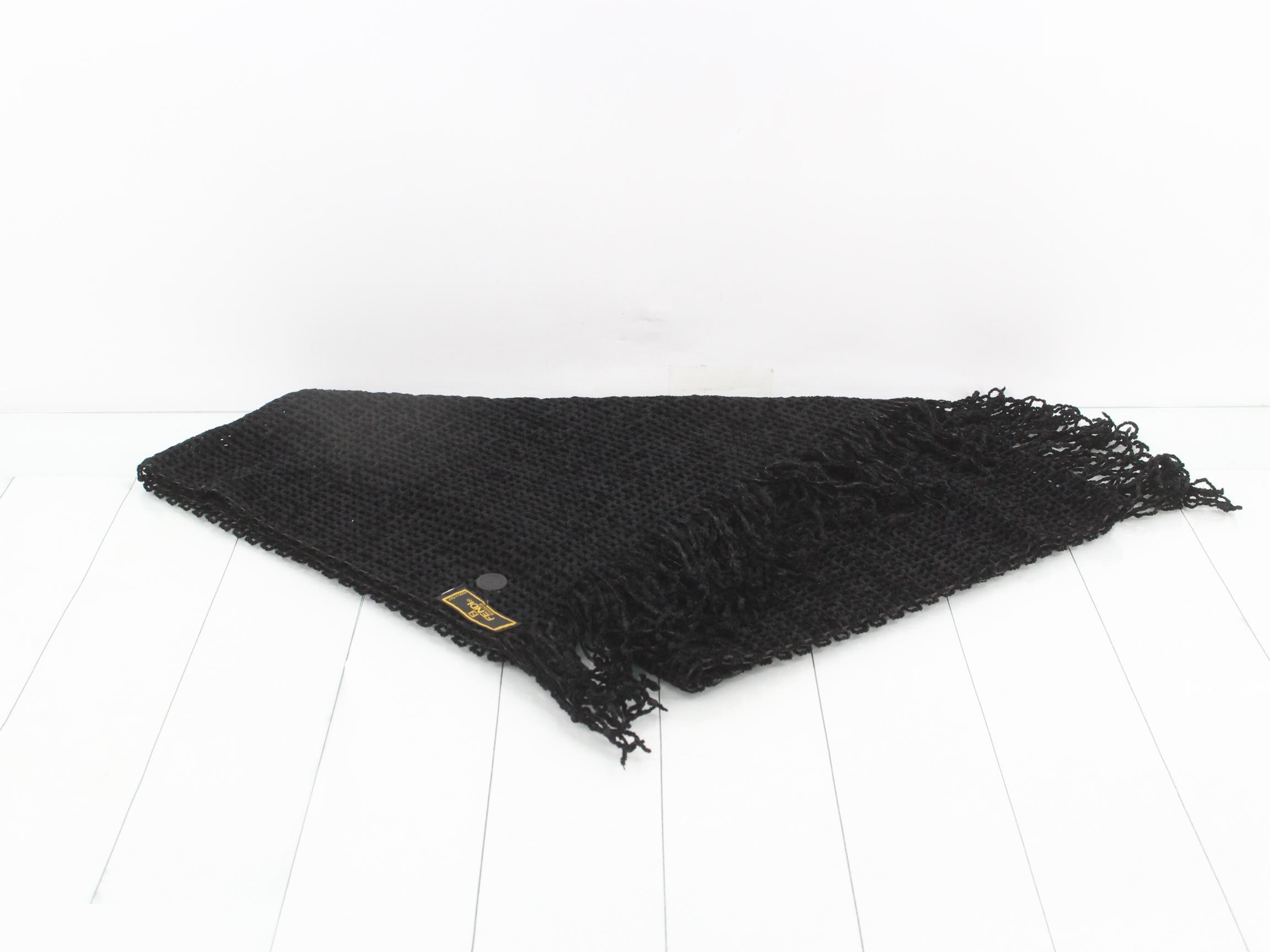 shawl — view 2