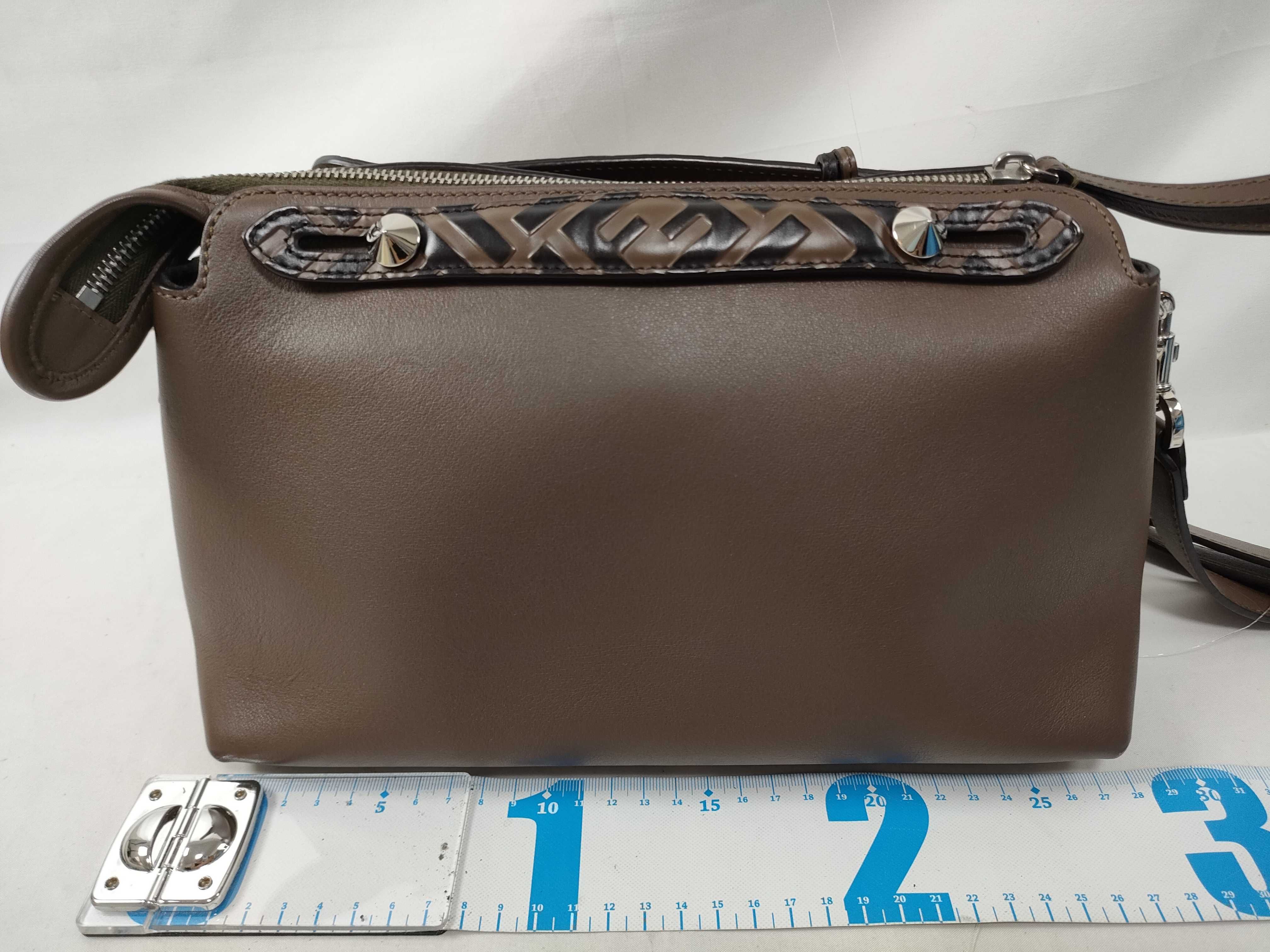 By The Way Medium Leather 2-Way Handbag, Brown, 8BL124 (Handbag) — view 2