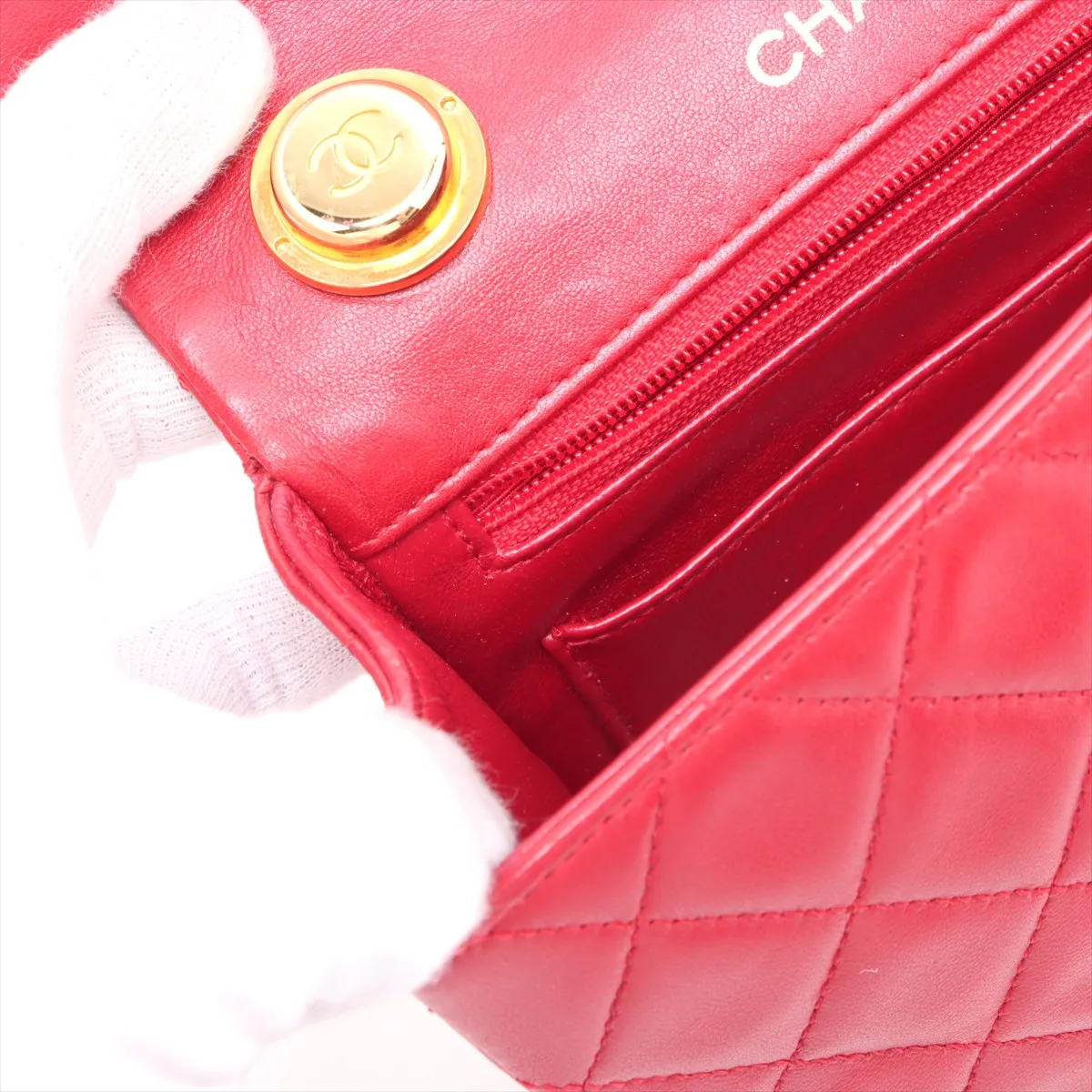 Matelasse Lambskin Chain Handbag Red Gold Hardware 1004424 No. 1 — view 12