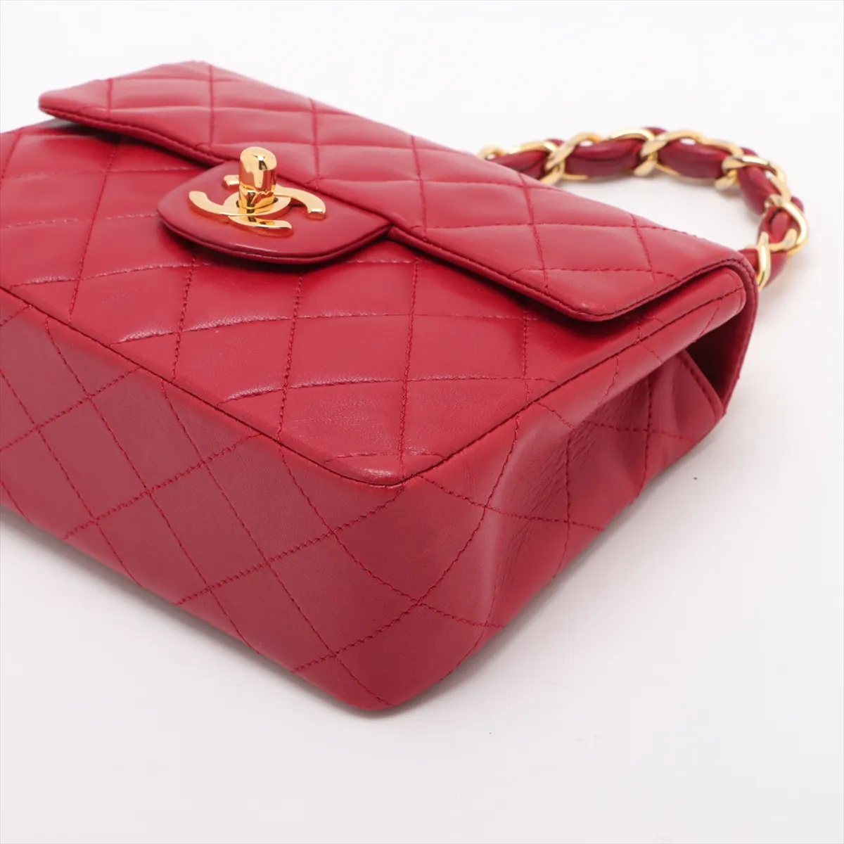 Matelasse Lambskin Chain Handbag Red Gold Hardware 1004424 No. 1 — view 3