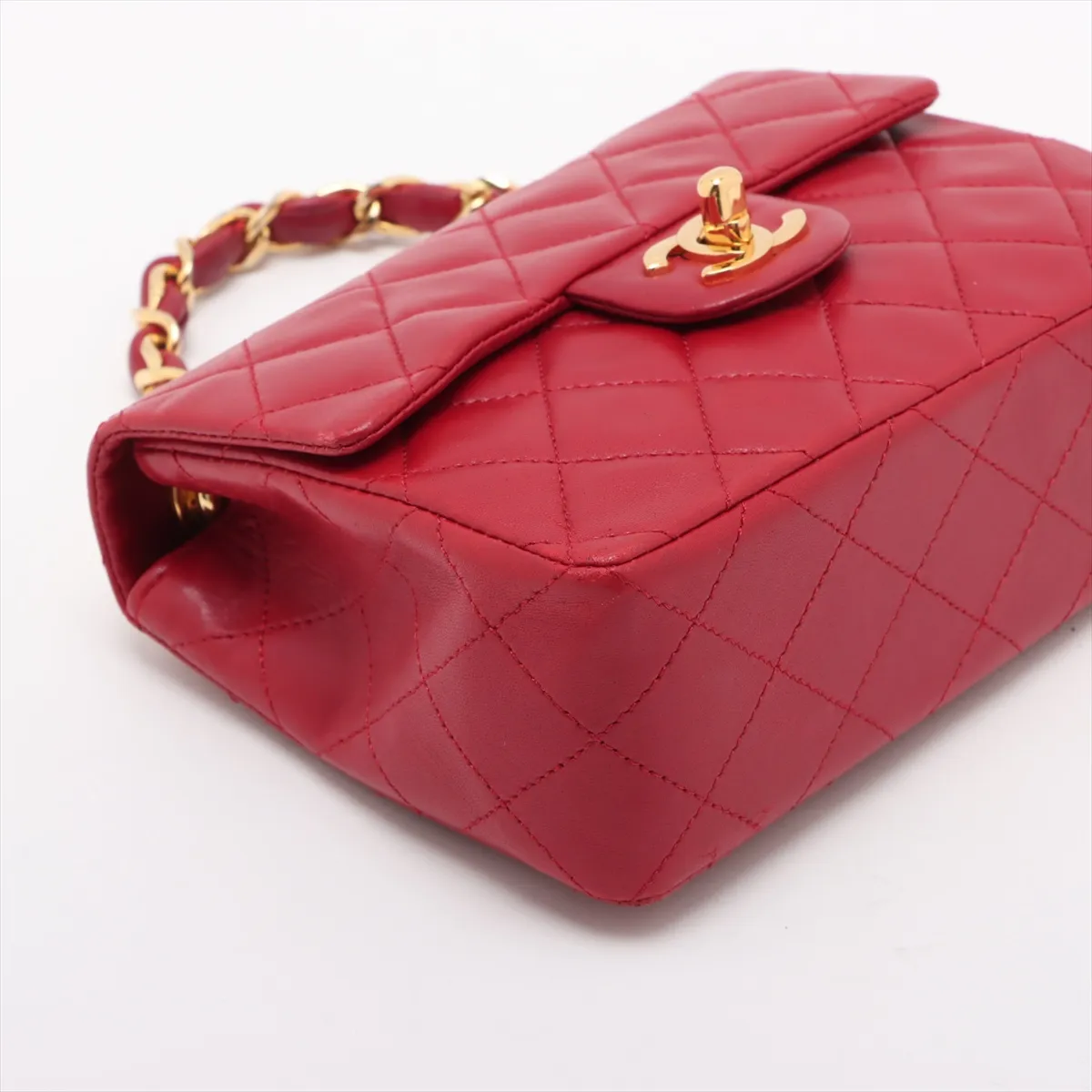 Matelasse Lambskin Chain Handbag Red Gold Hardware 1004424 No. 1 — view 4