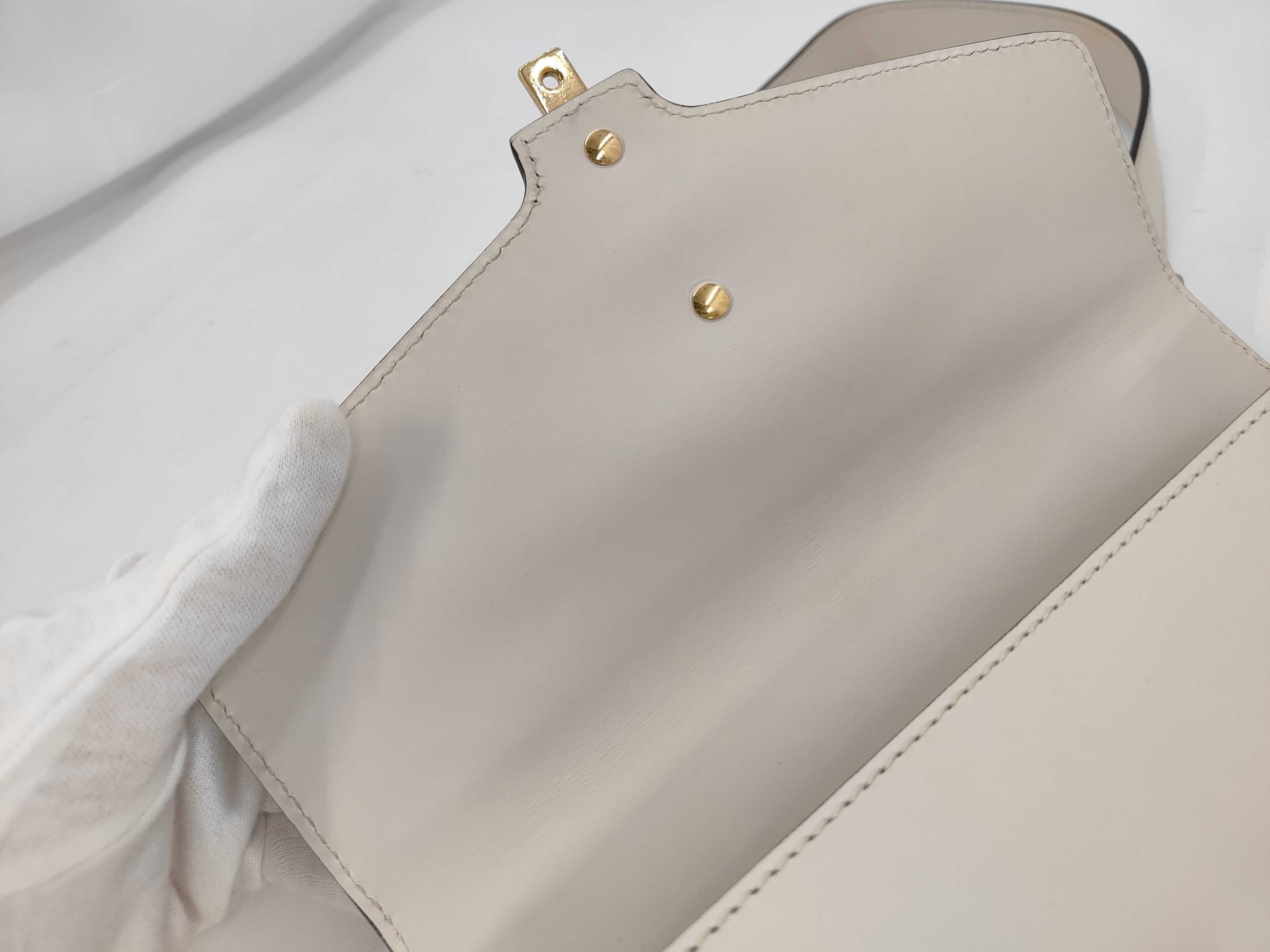 Sherry Line Sylvie Handbag Shoulder Bag — view 9