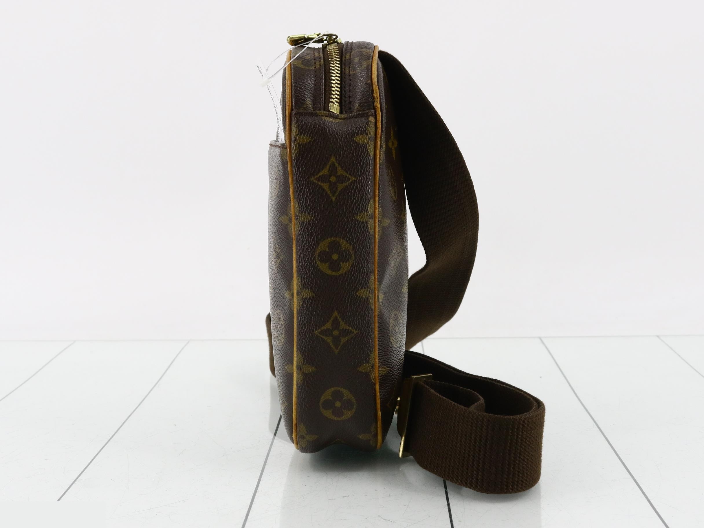Pochette Gange — view 3