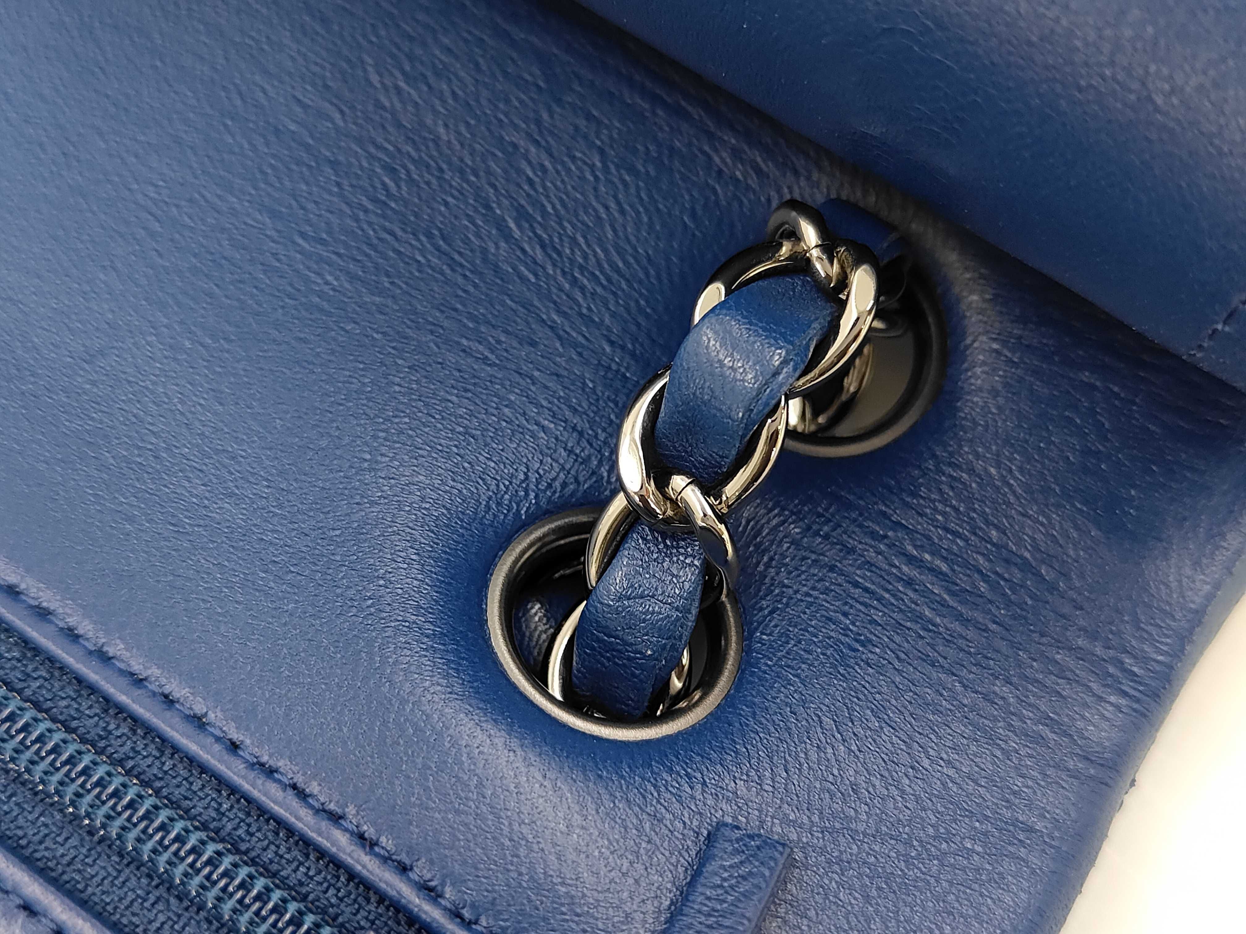 Matelassé 25 Double Flap Double Chain Lambskin Shoulder Bag (Blue) — view 7
