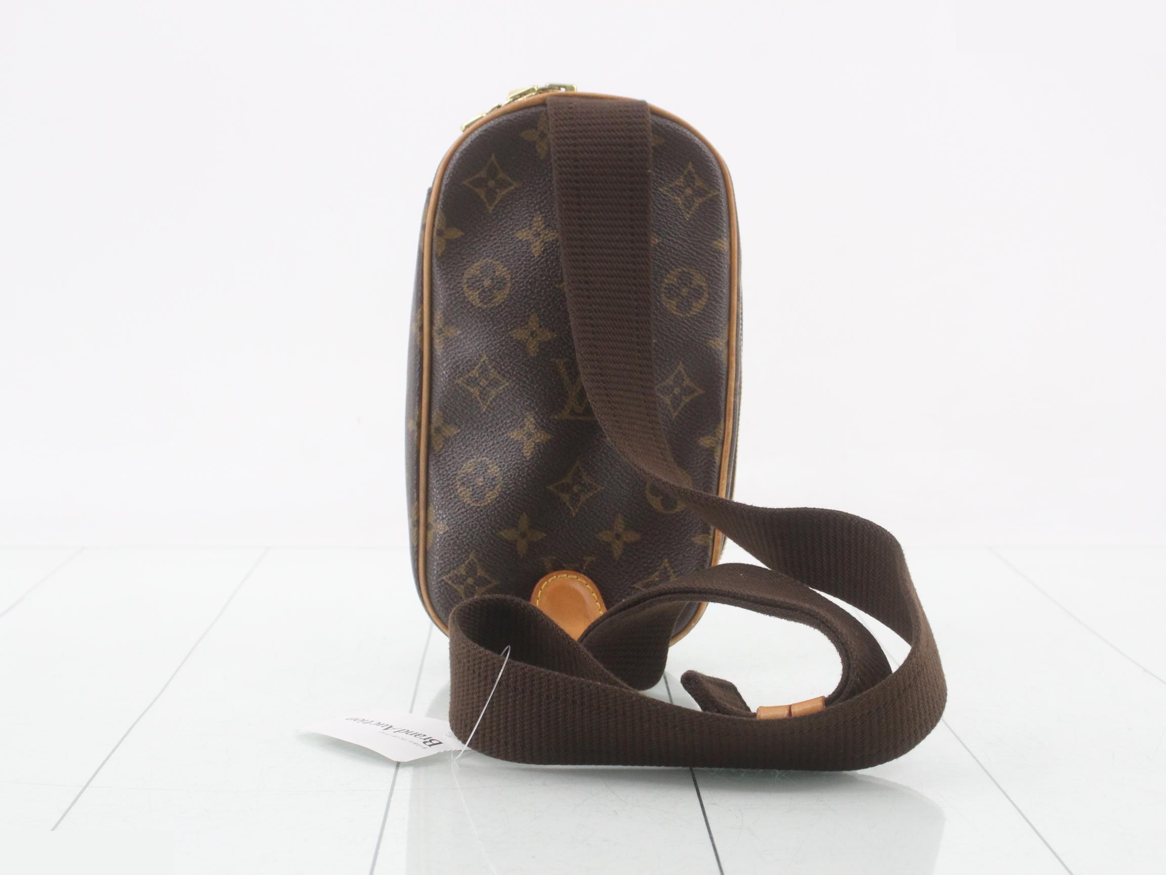 Pochette Gange — view 2