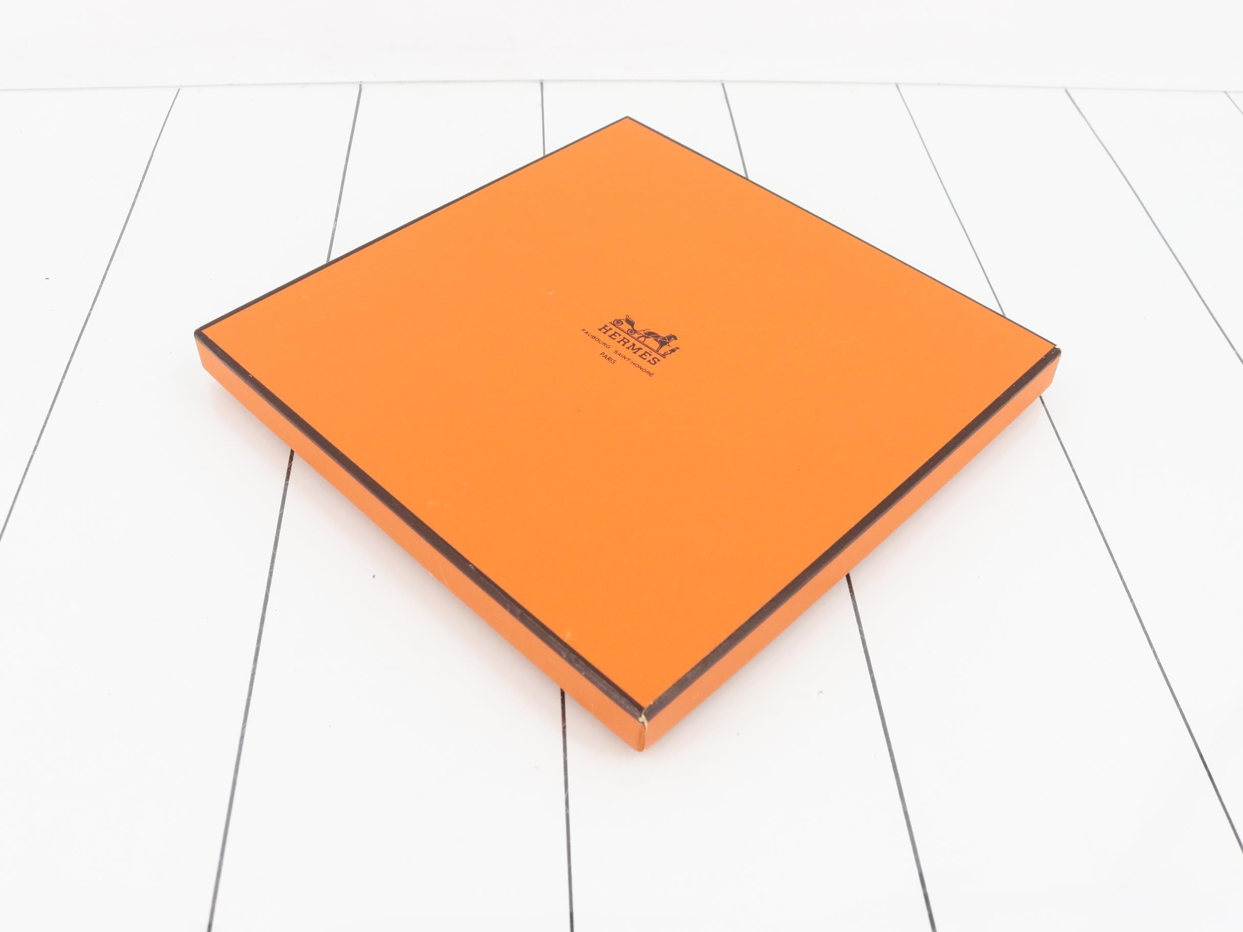 Carre 90 Poste et Cavalerie Scarf — view 4