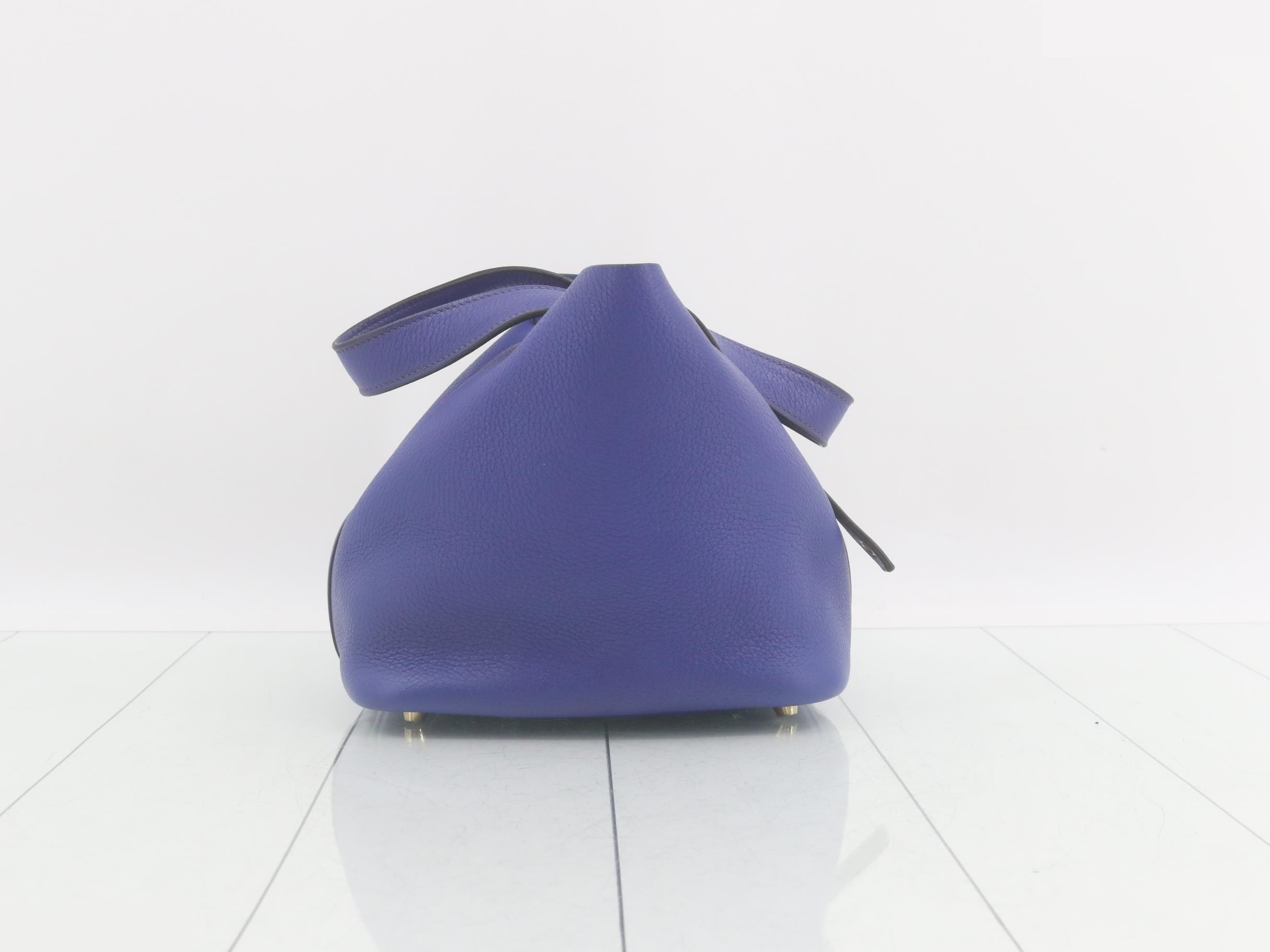 Picotin Lock PM handbag, A stamp. — view 4