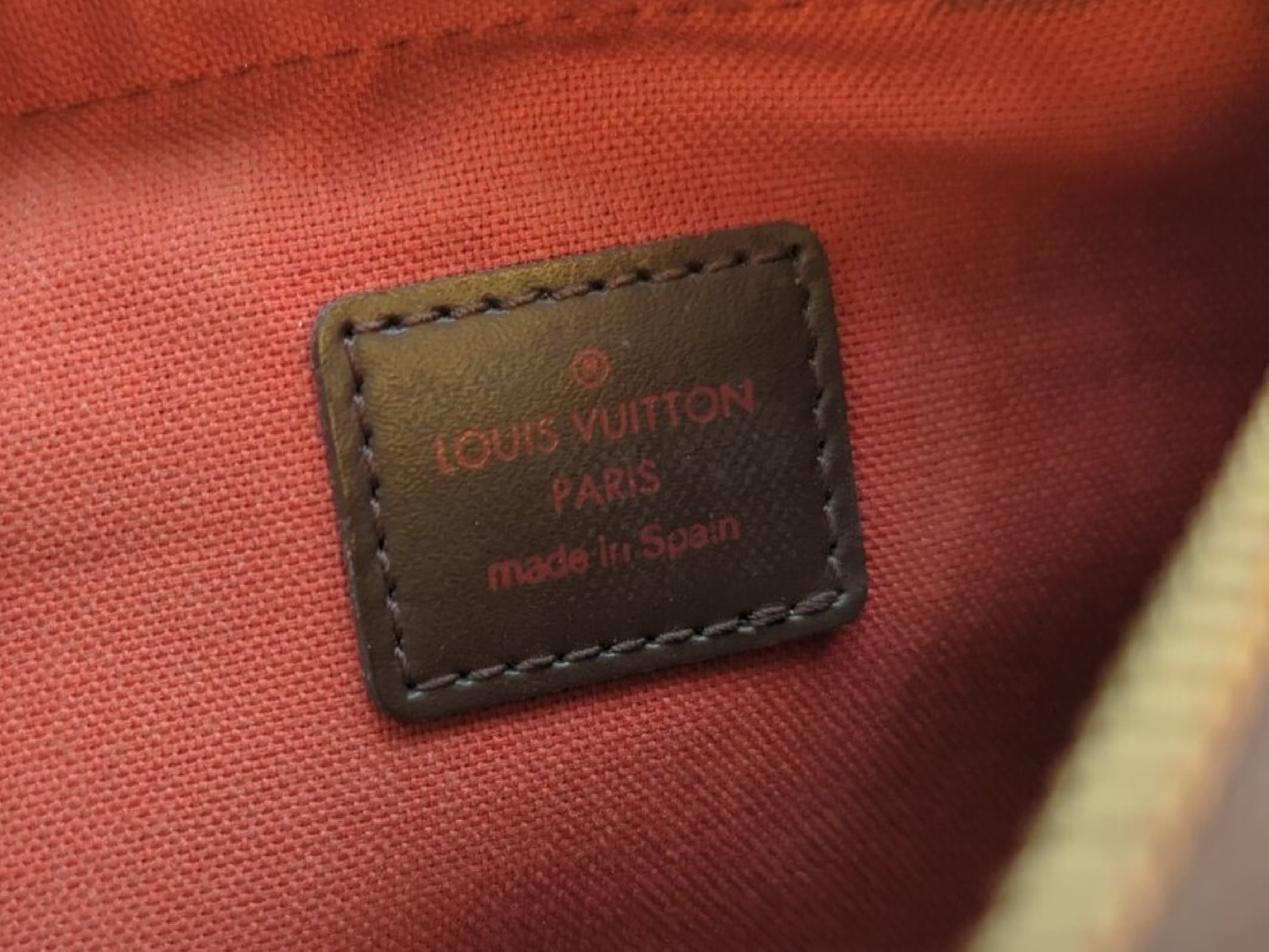 N51994 Damier Geronimos Shoulder Bag — view 10