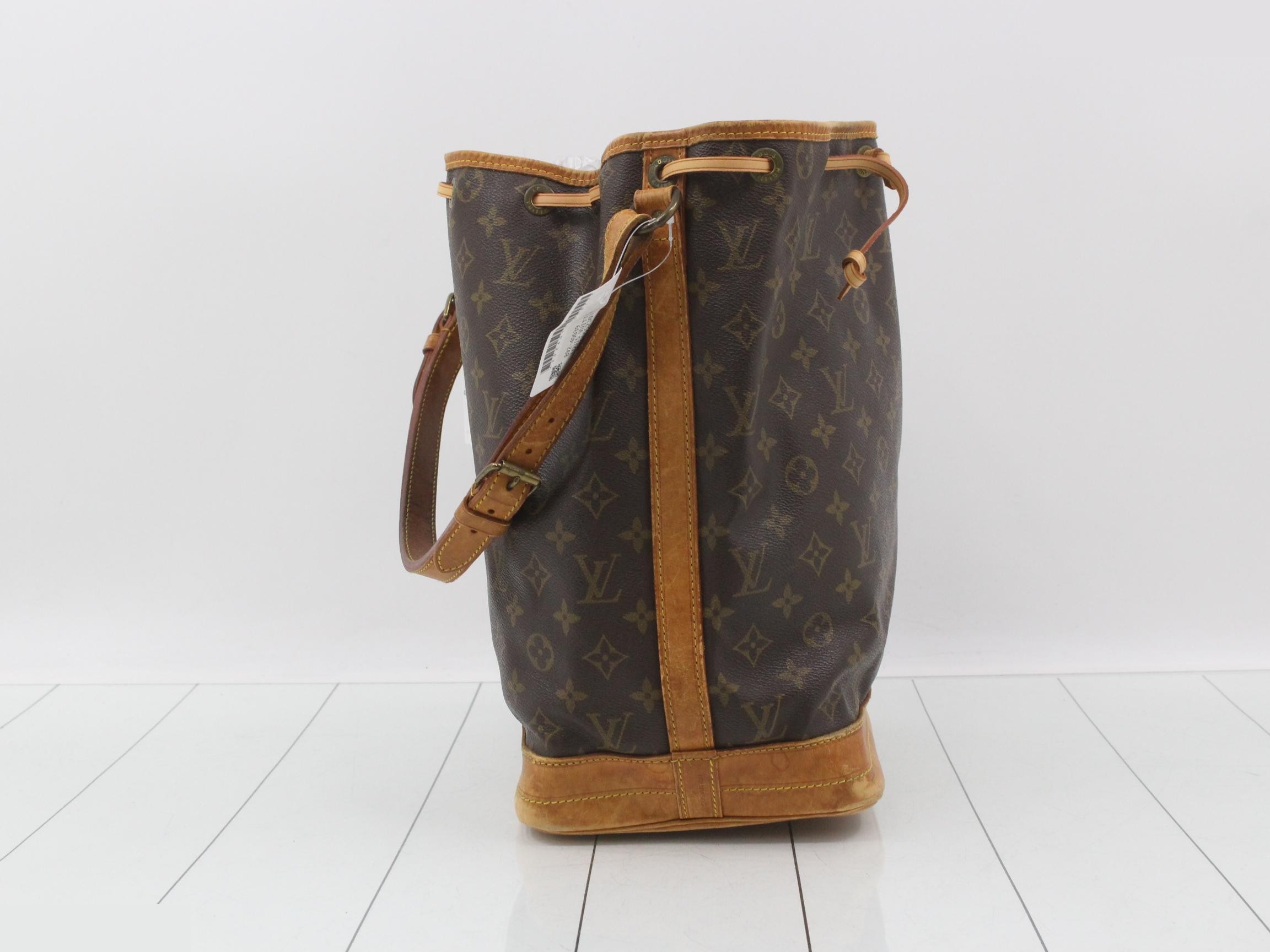 Noé Shoulder Bag — view 4