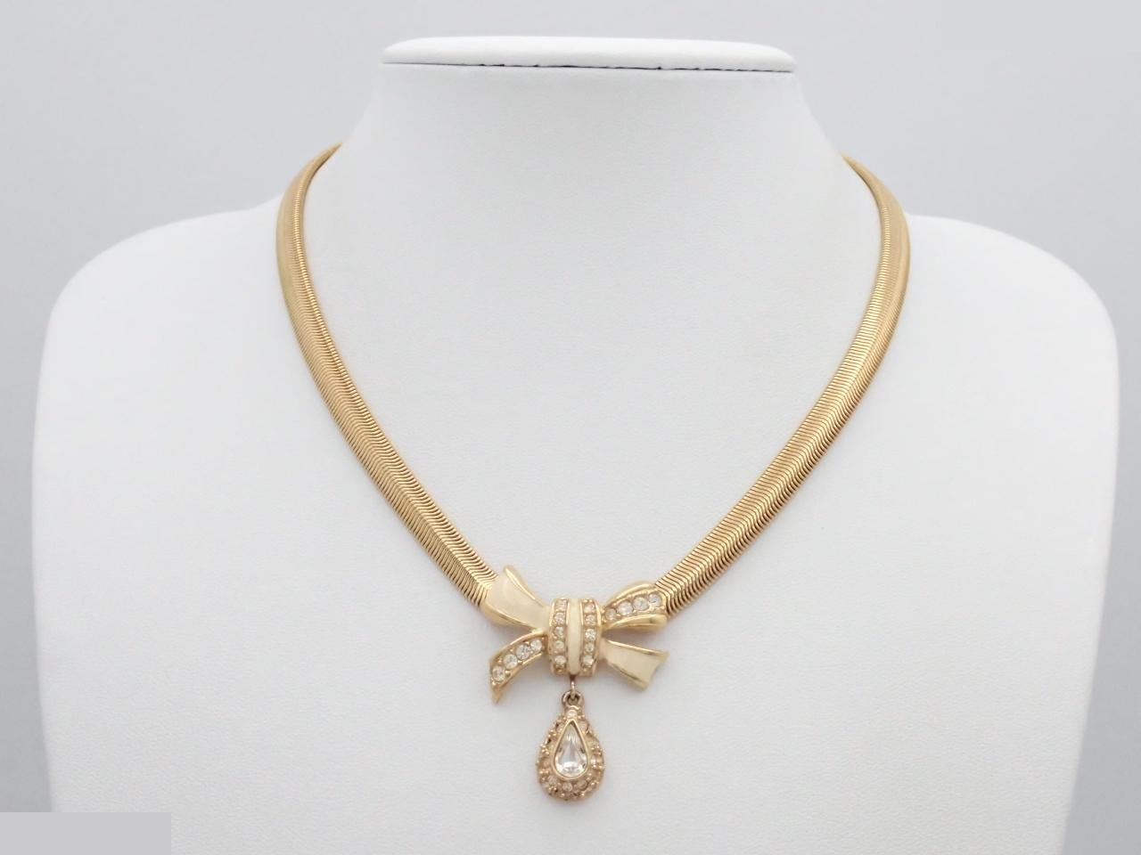 Gold necklace, chain approximately 40cm — view 3