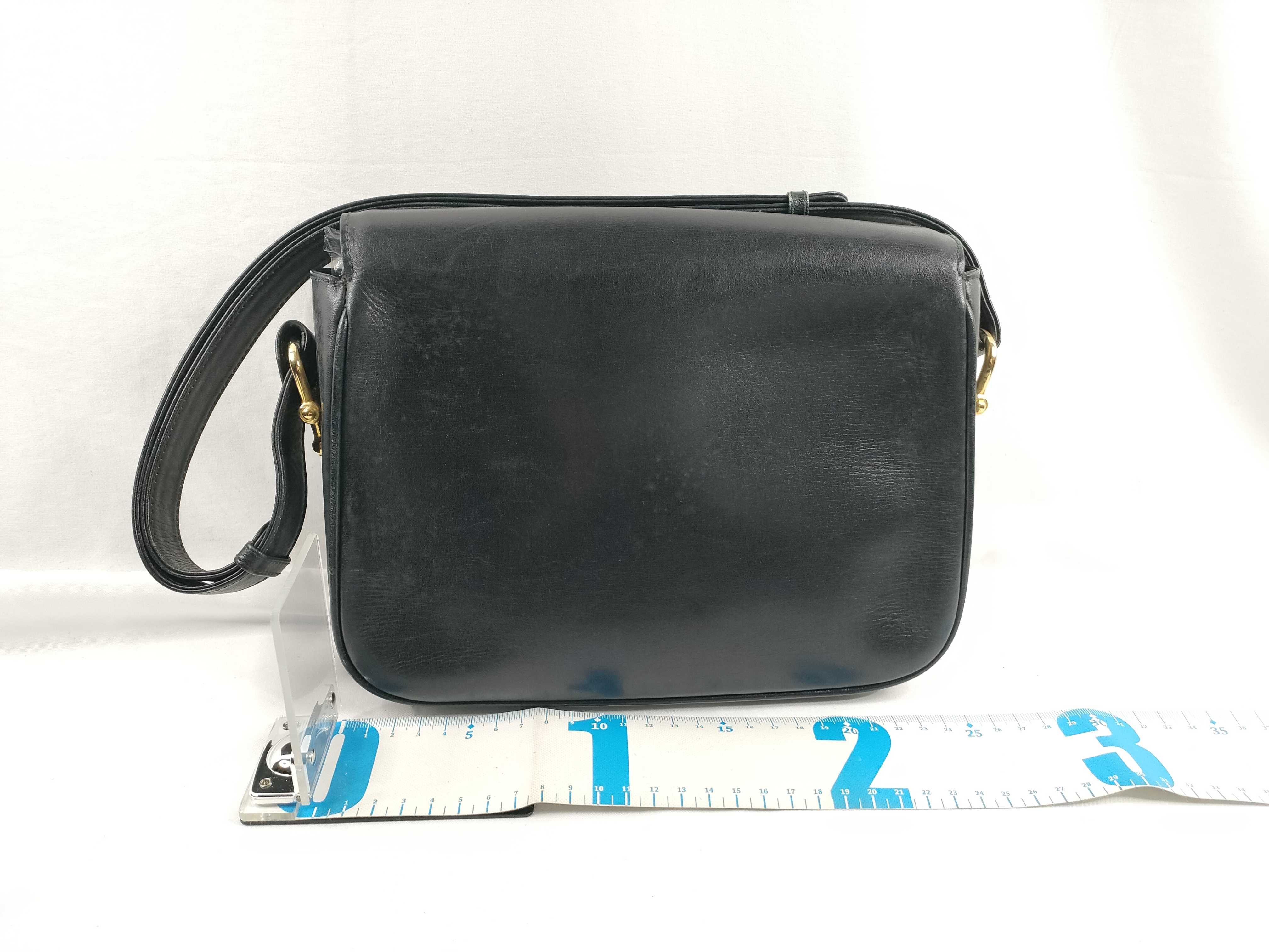 shoulder bag, carriage hardware, black leather shoulder bag — view 2