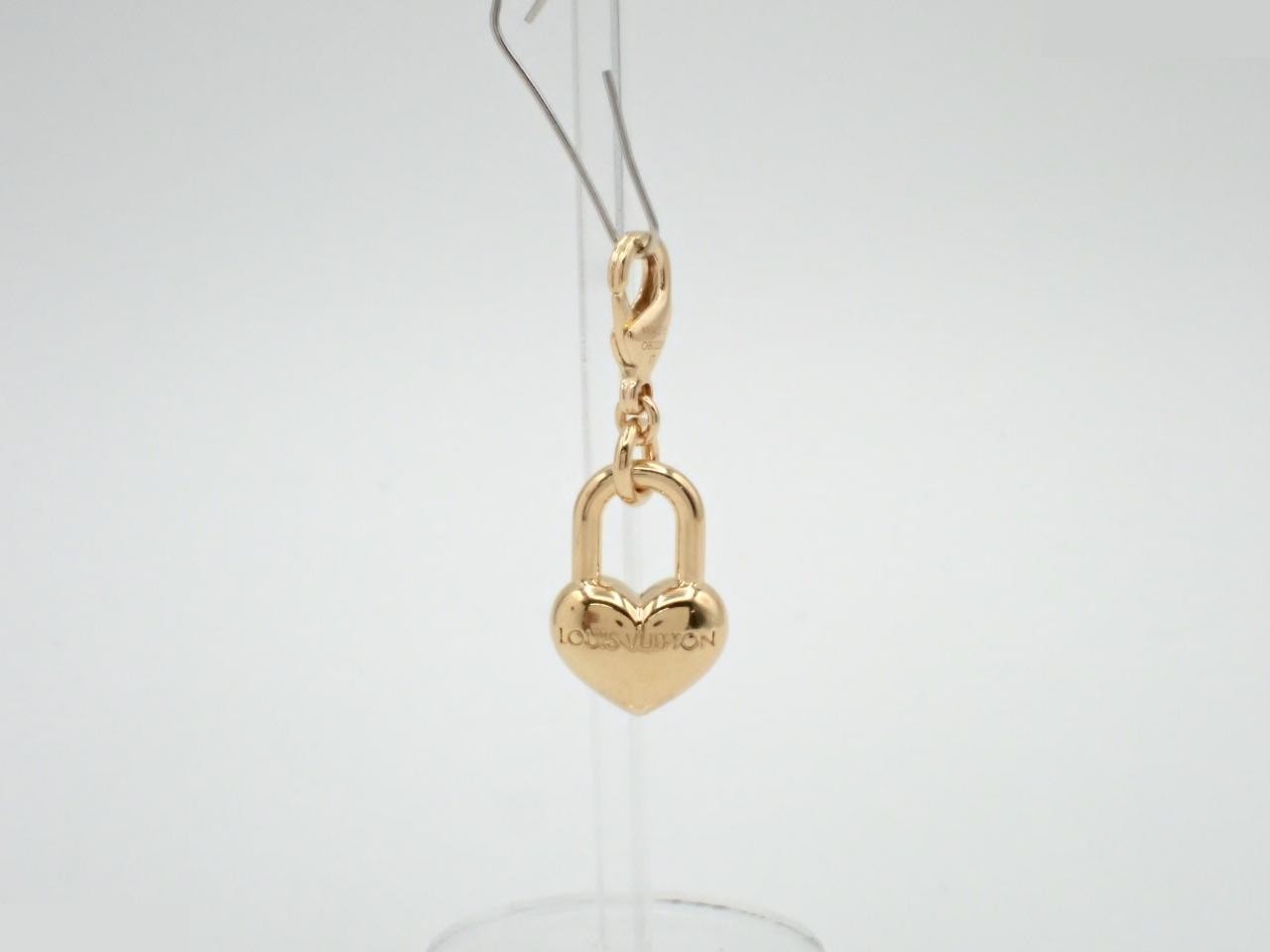 M04275 LV Charm Padlock Heart — view 2