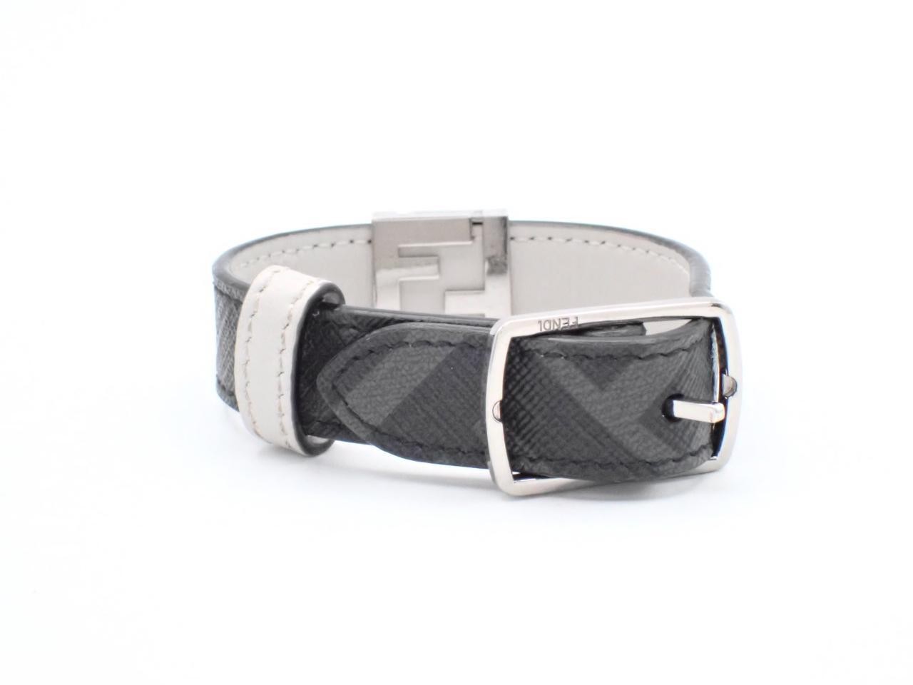 FF logo bracelet, wrist size approximately 17cm — view 2