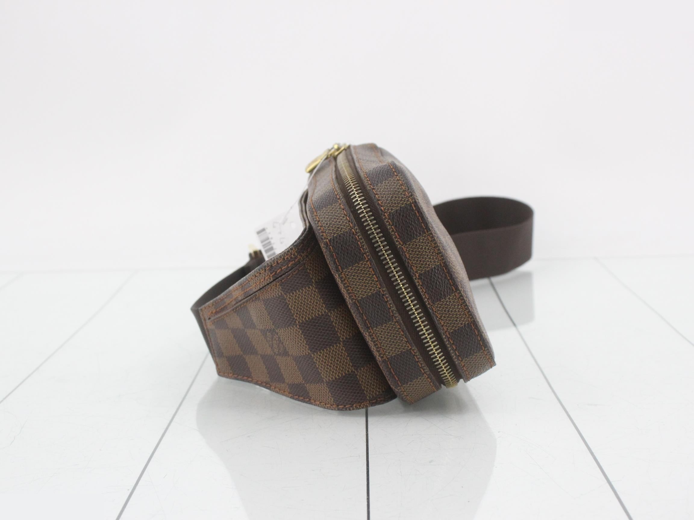 Damier Geronimos Waist Bag — view 4