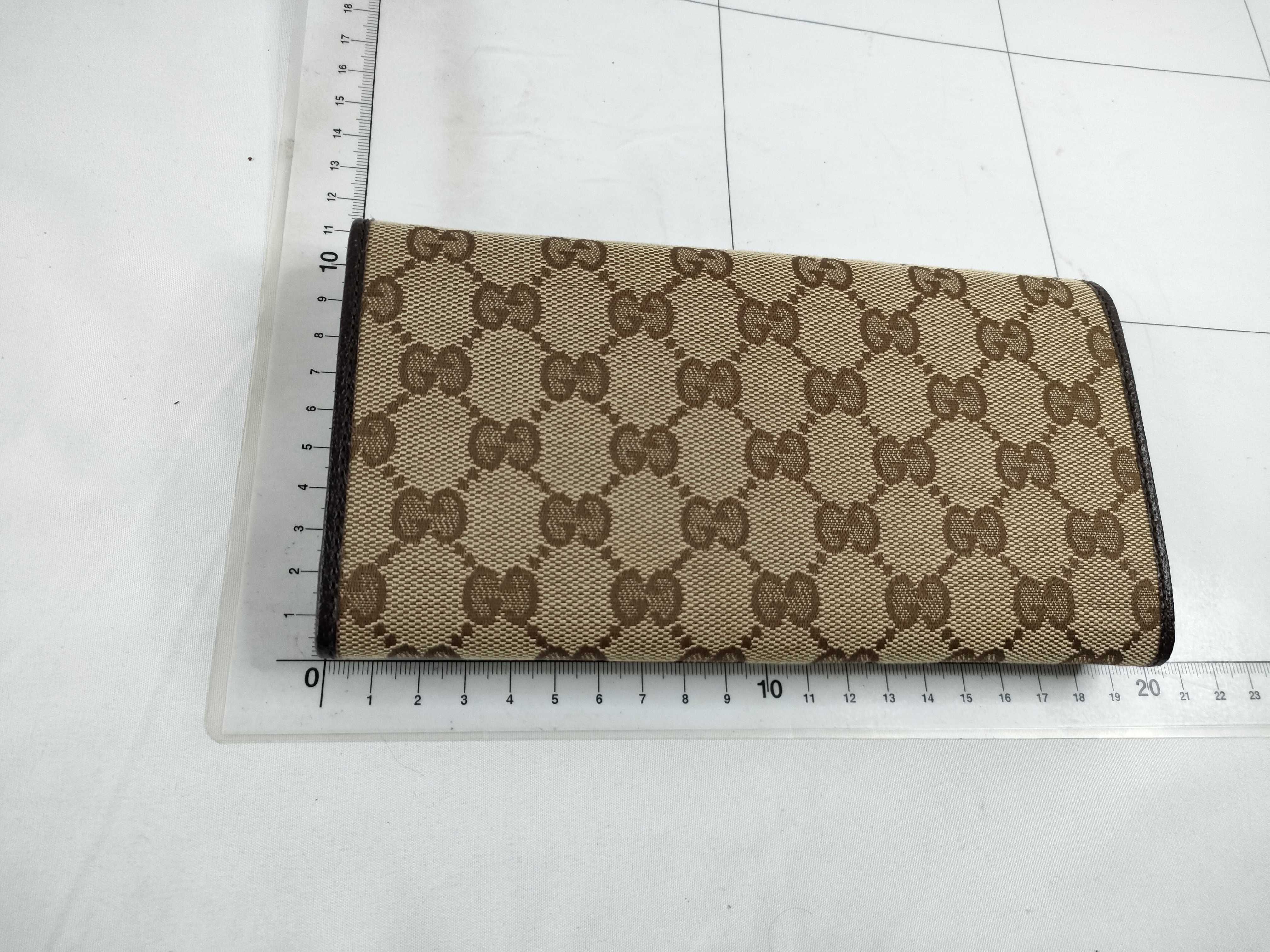 wallet — view 2