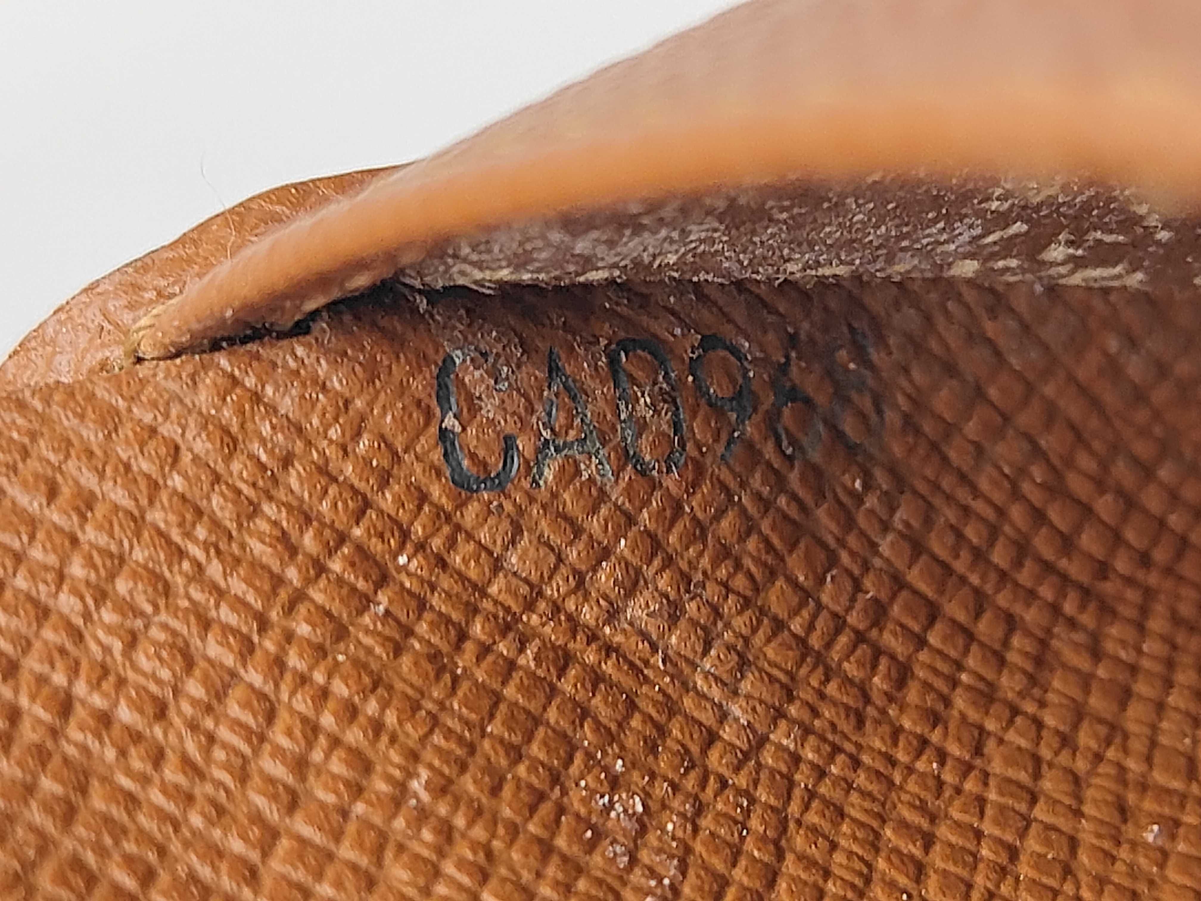 Monogram Portefeuille Cartes Credit Wallet — view 9