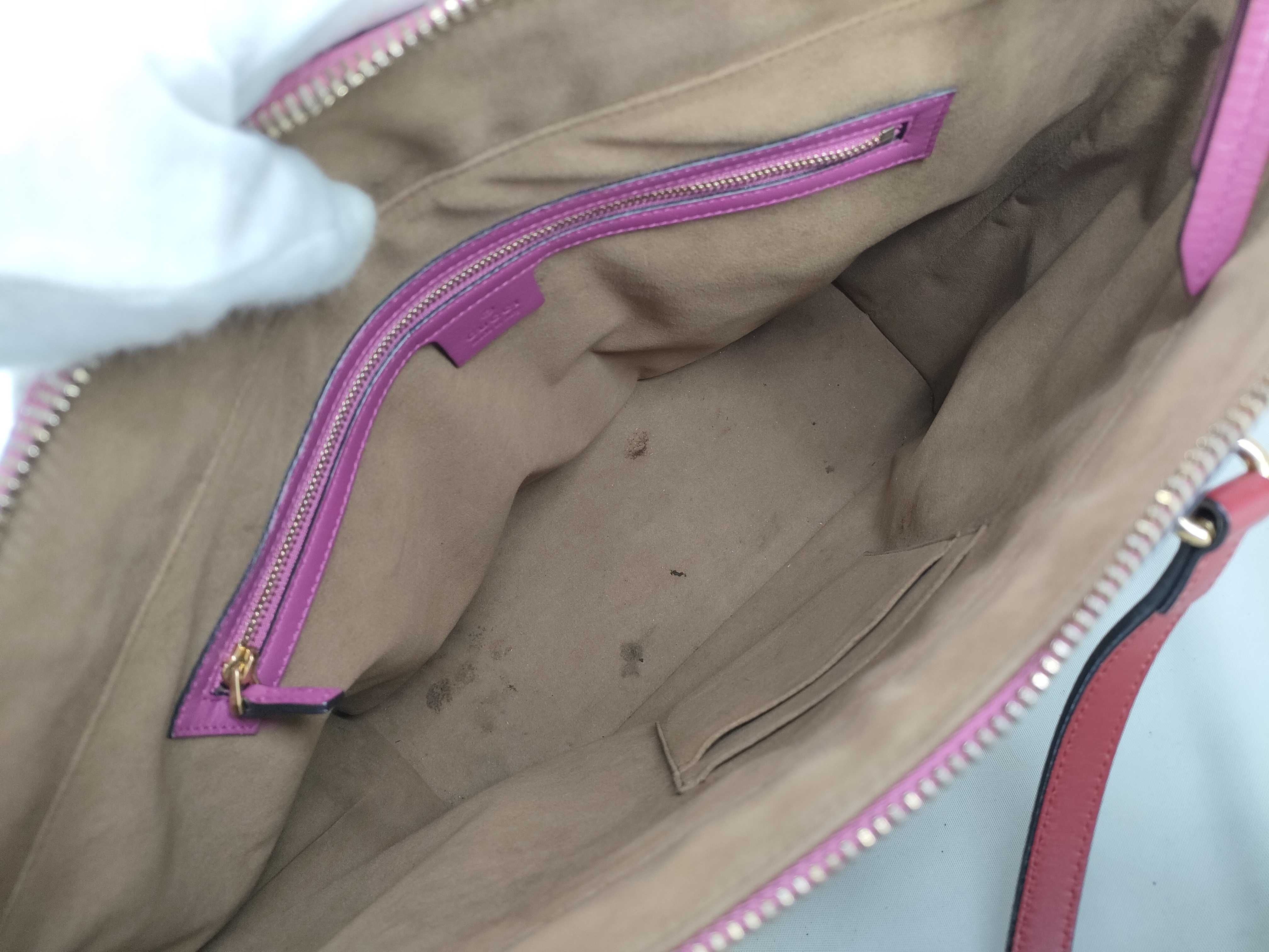 GG Supreme Gucci Tote Bag — view 9