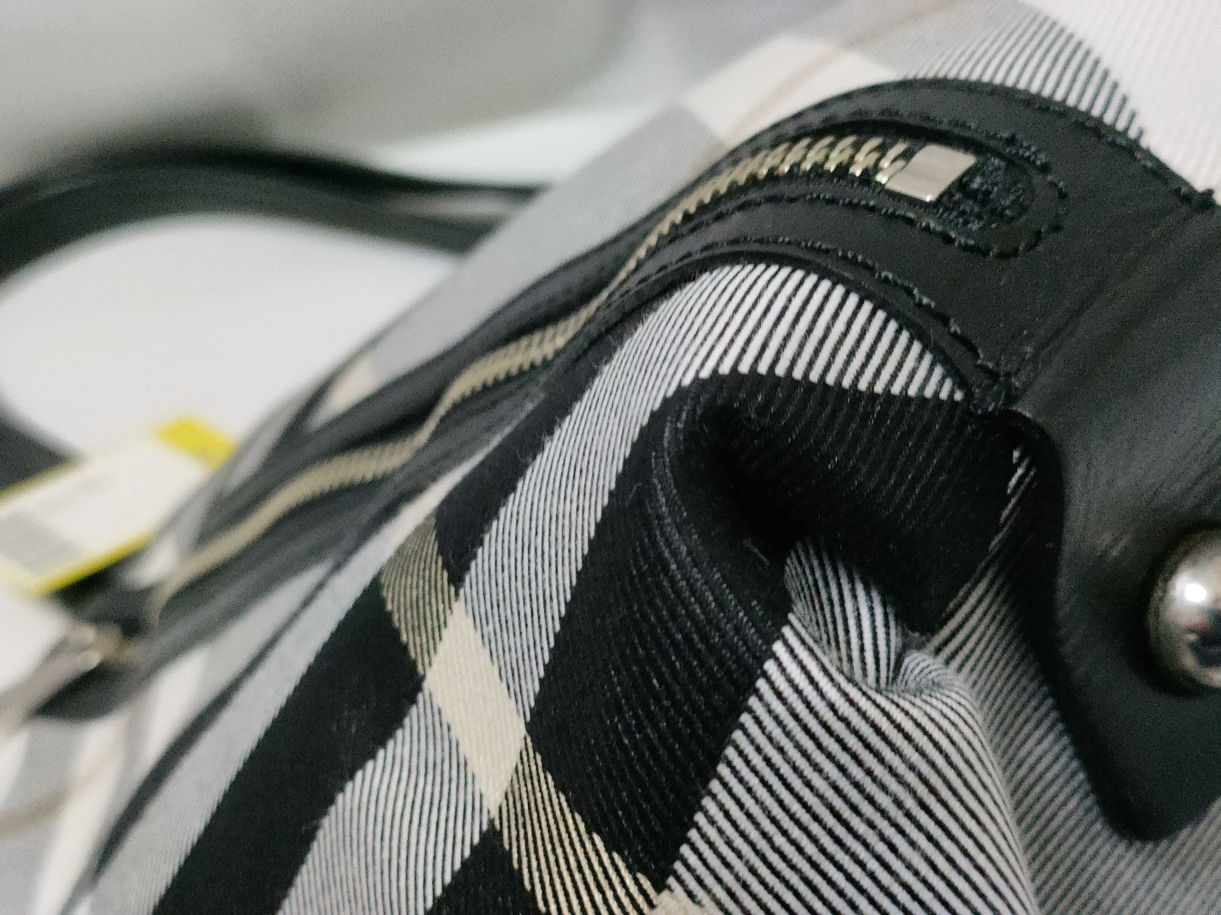 Blue Label Nova Check Tote Bag — view 6
