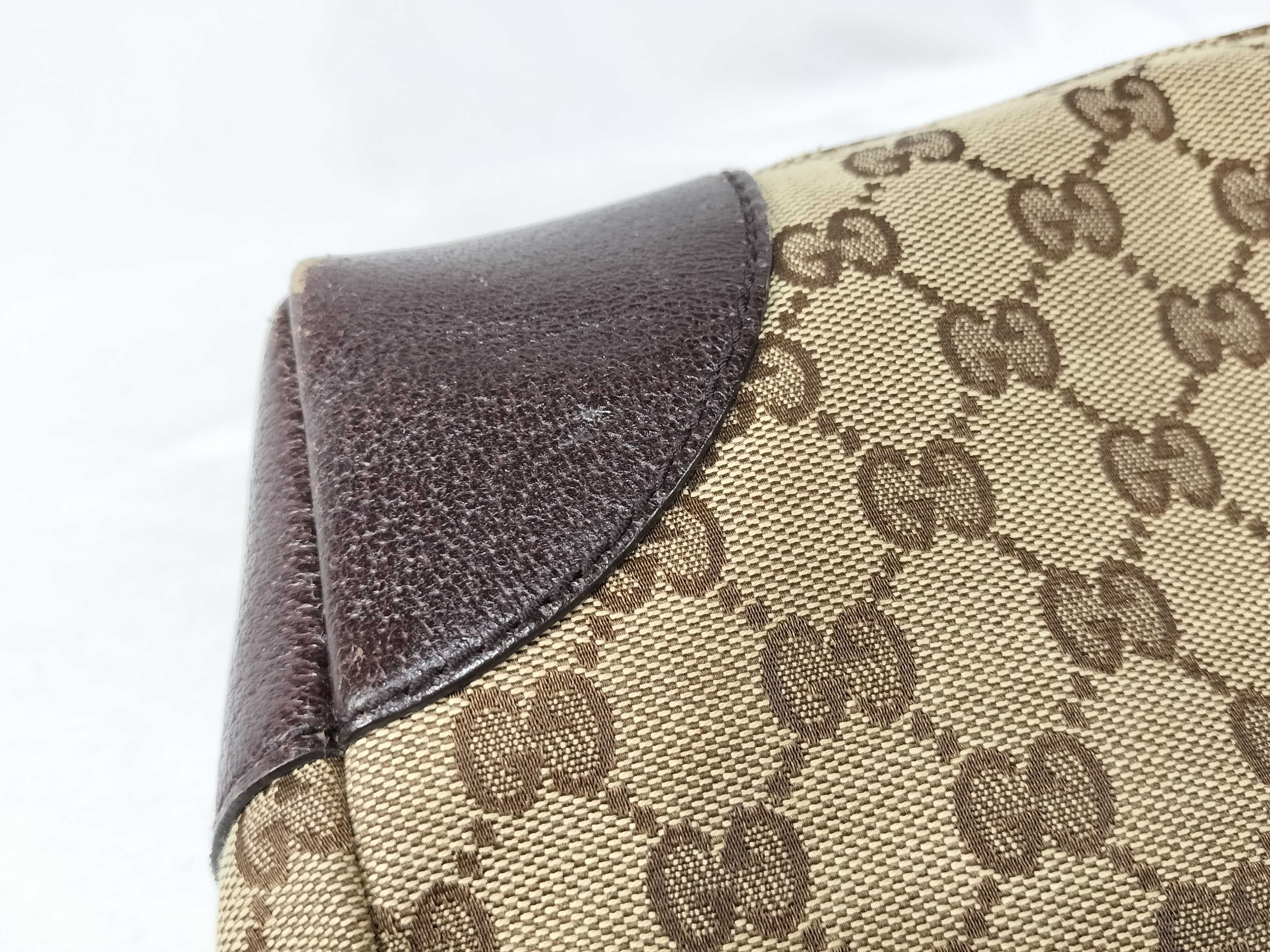 GG Canvas Gucci Bag Shoulder Bag — view 15