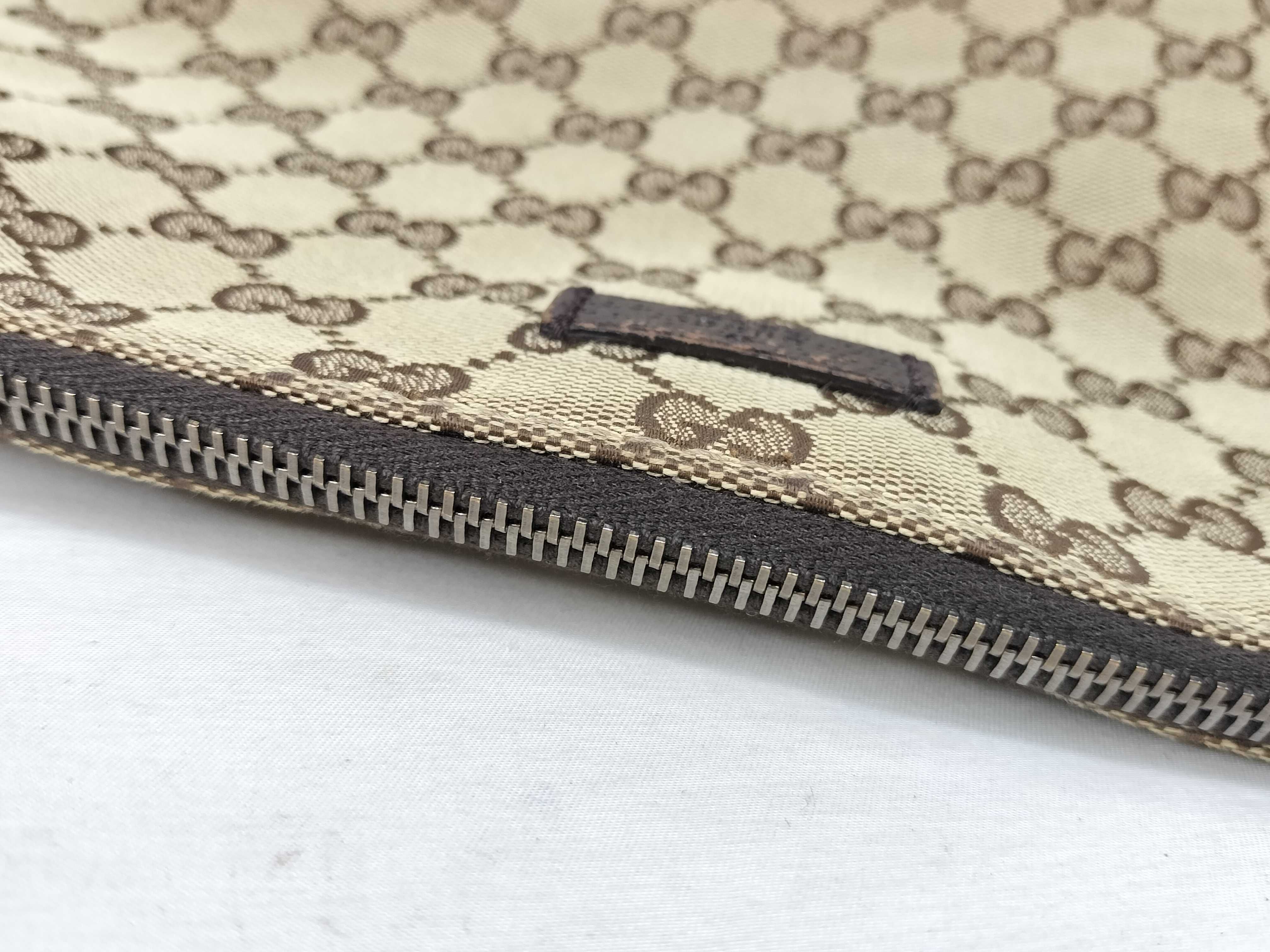 GG Canvas Gucci Bag Shoulder Bag — view 6