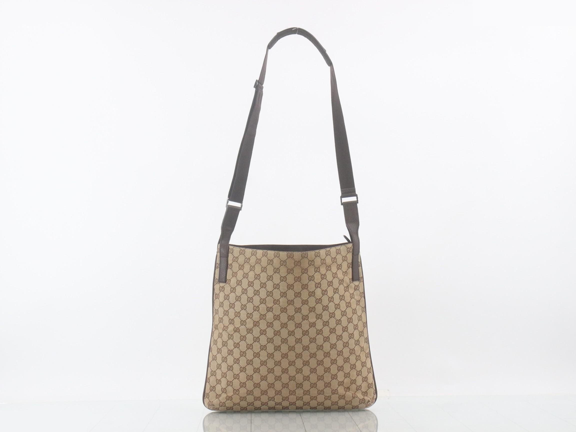 GG Canvas Shoulder Bag — view 2