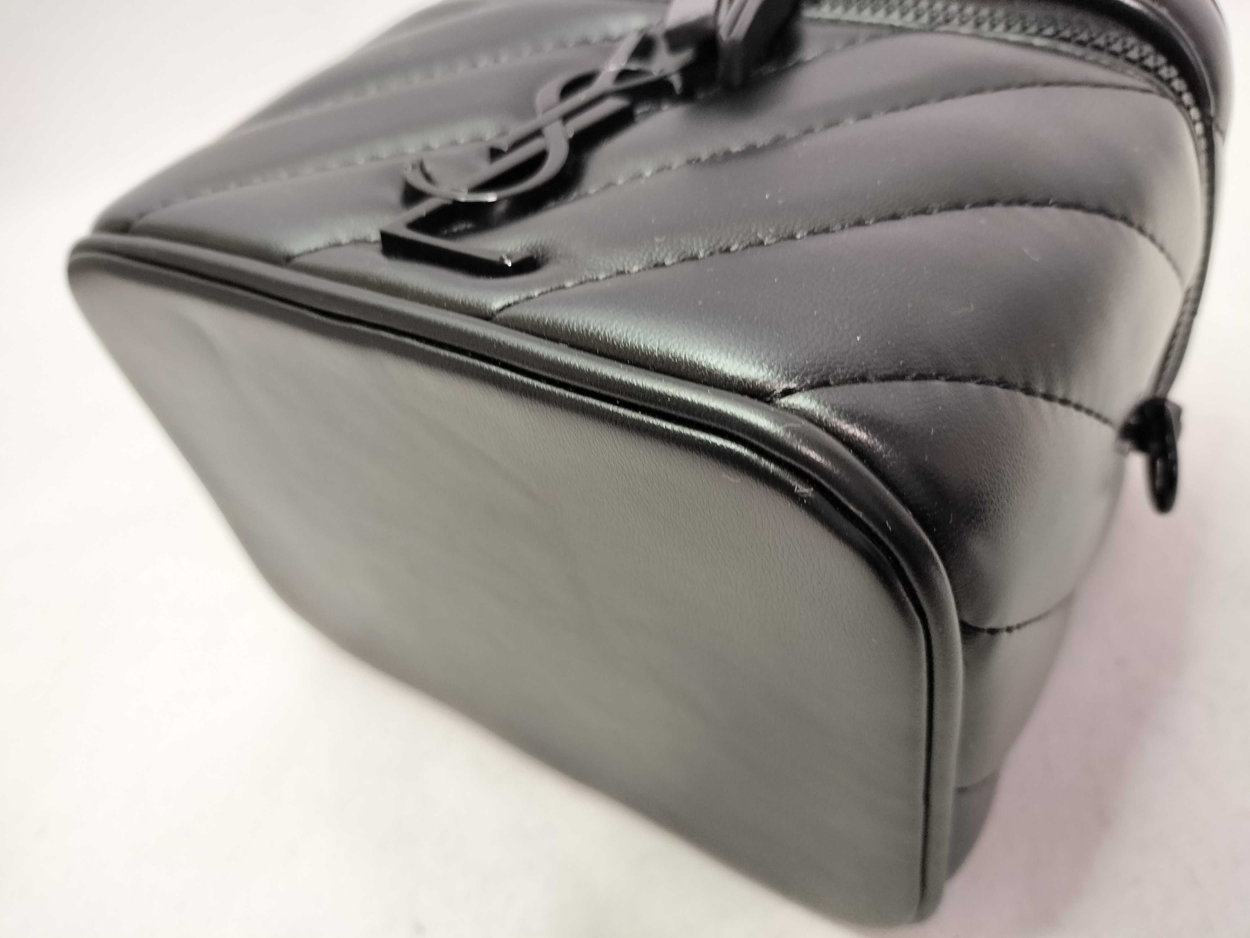 Leather Vanity Bag with Black Hardware and Plastic Chain Shoulder Bag — view 8