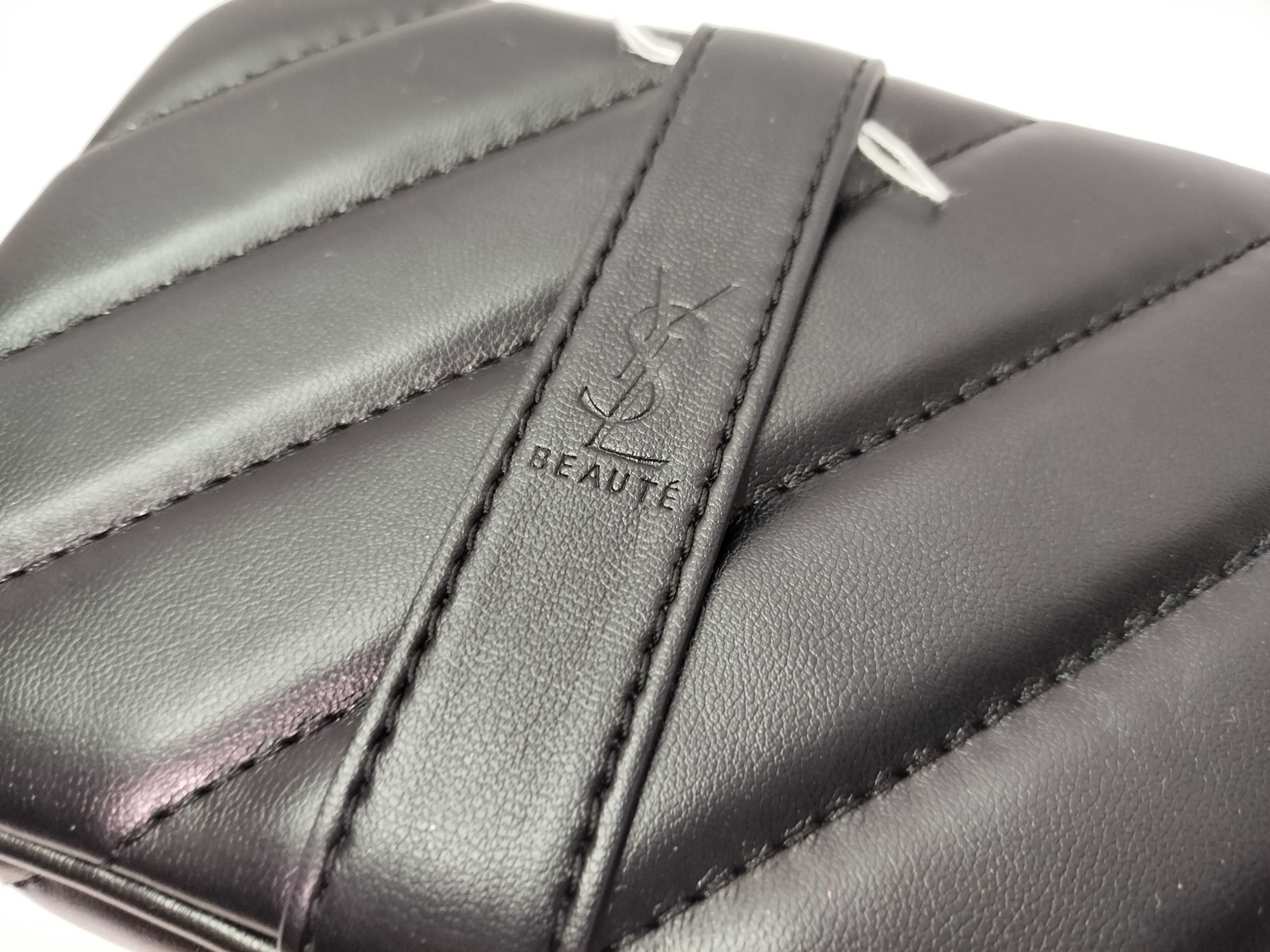 Leather Vanity Bag with Black Hardware and Plastic Chain Shoulder Bag — view 10
