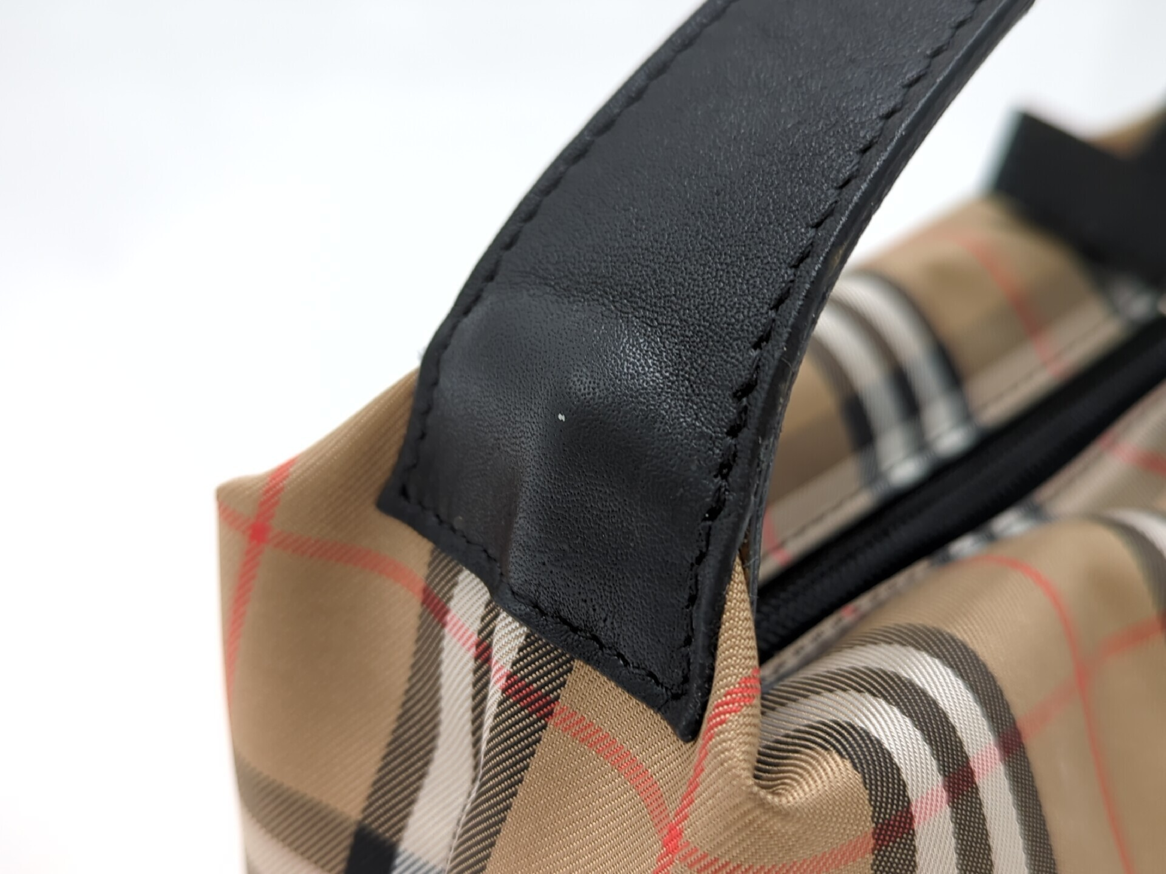 pouch — view 7