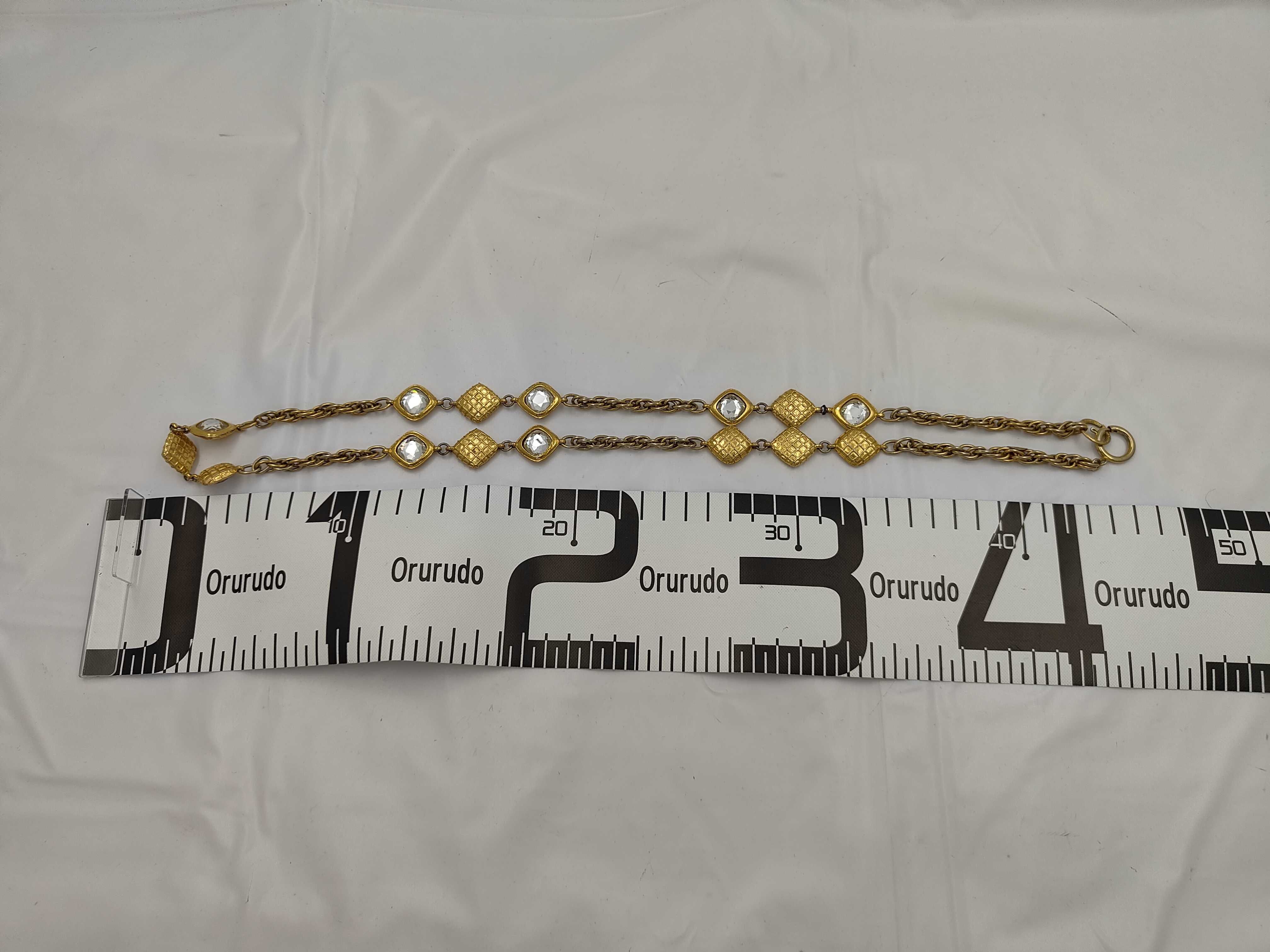 Vintage Matelassé Necklace with Stones and Gold — view 7