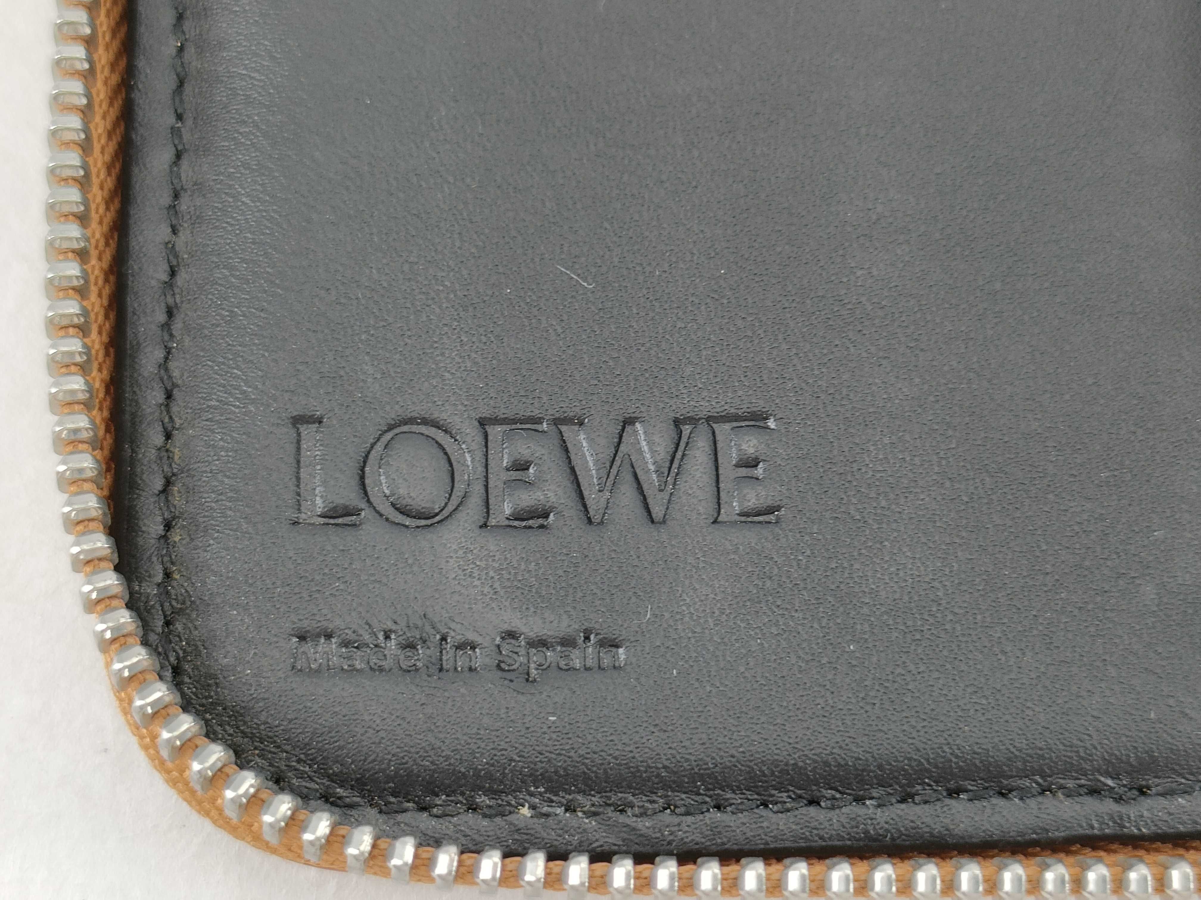 (Loewe) Round Zip Long Wallet — view 13