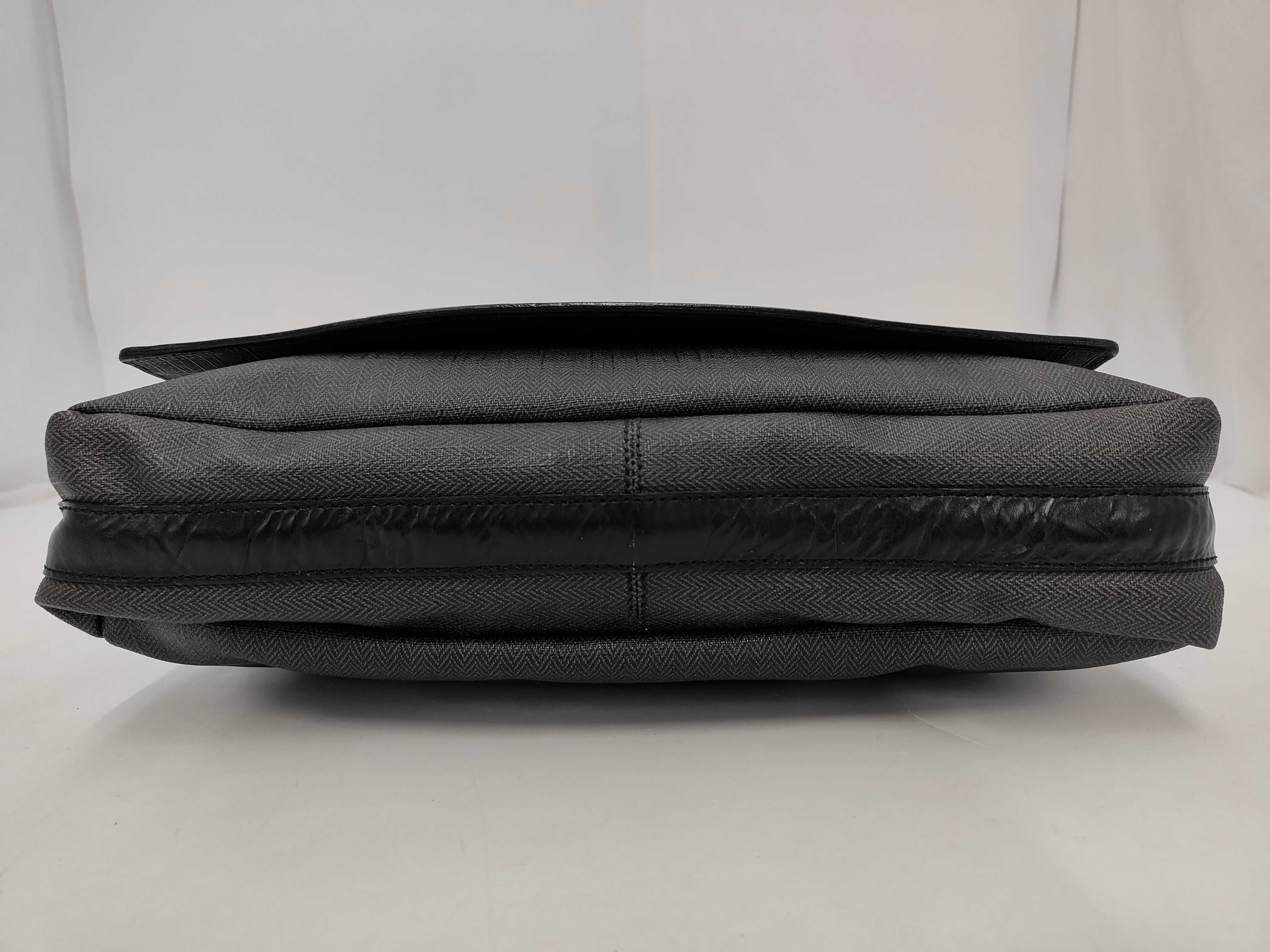 Weekend Messenger Shoulder Bag — view 3