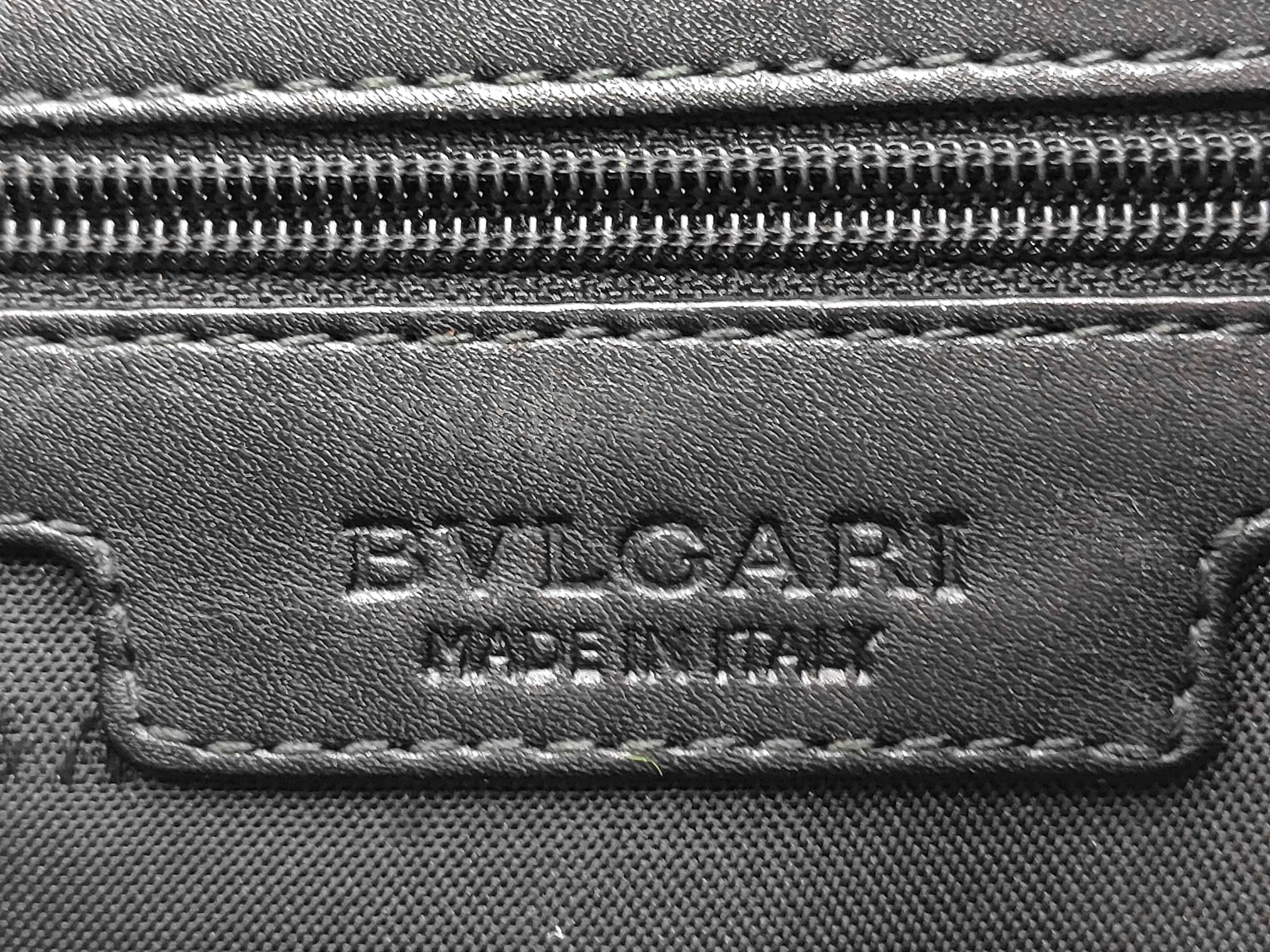 Weekend Messenger Shoulder Bag — view 8