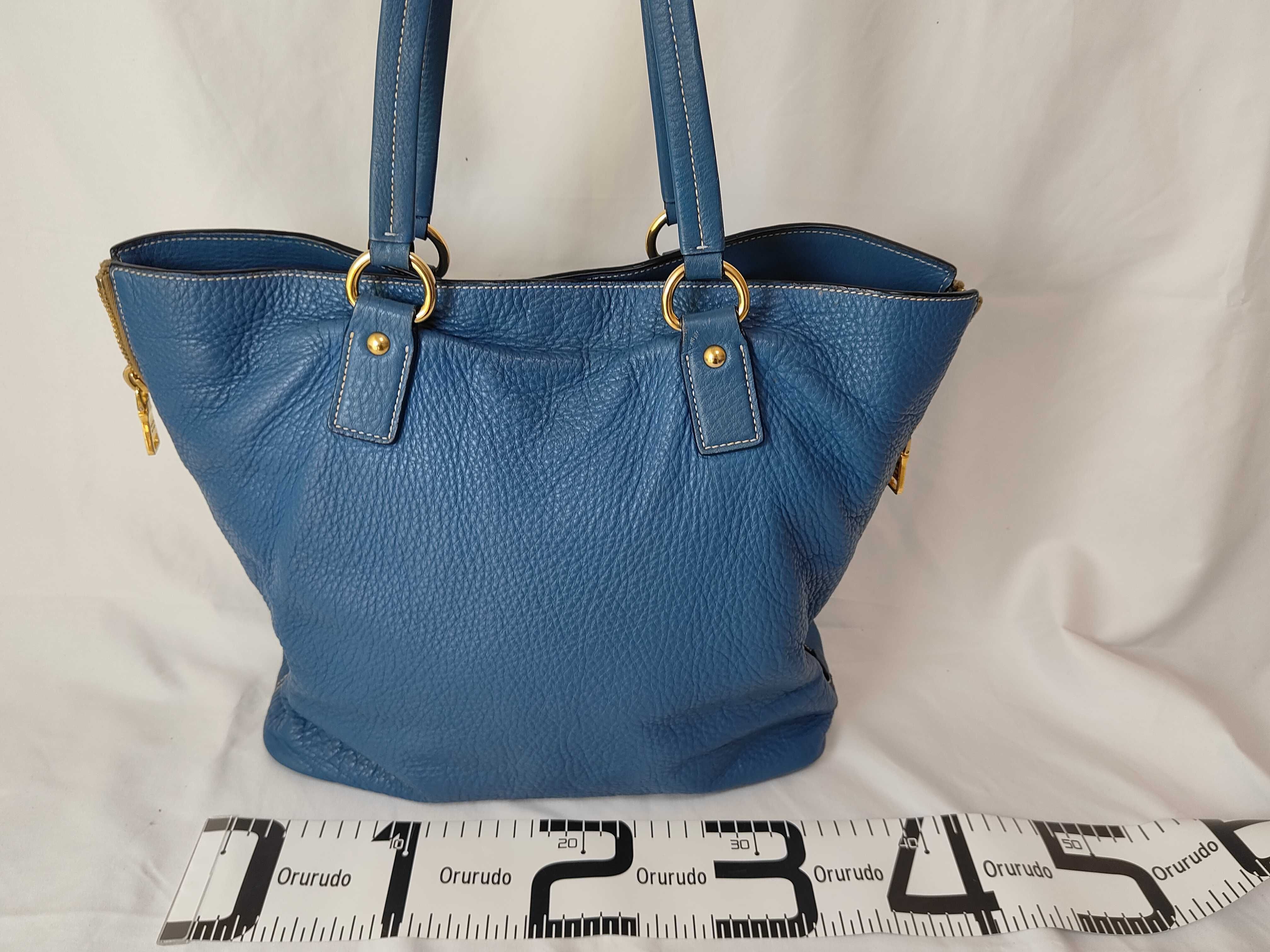 Vitello Daino Side-Zip Tote Shoulder Bag — view 2
