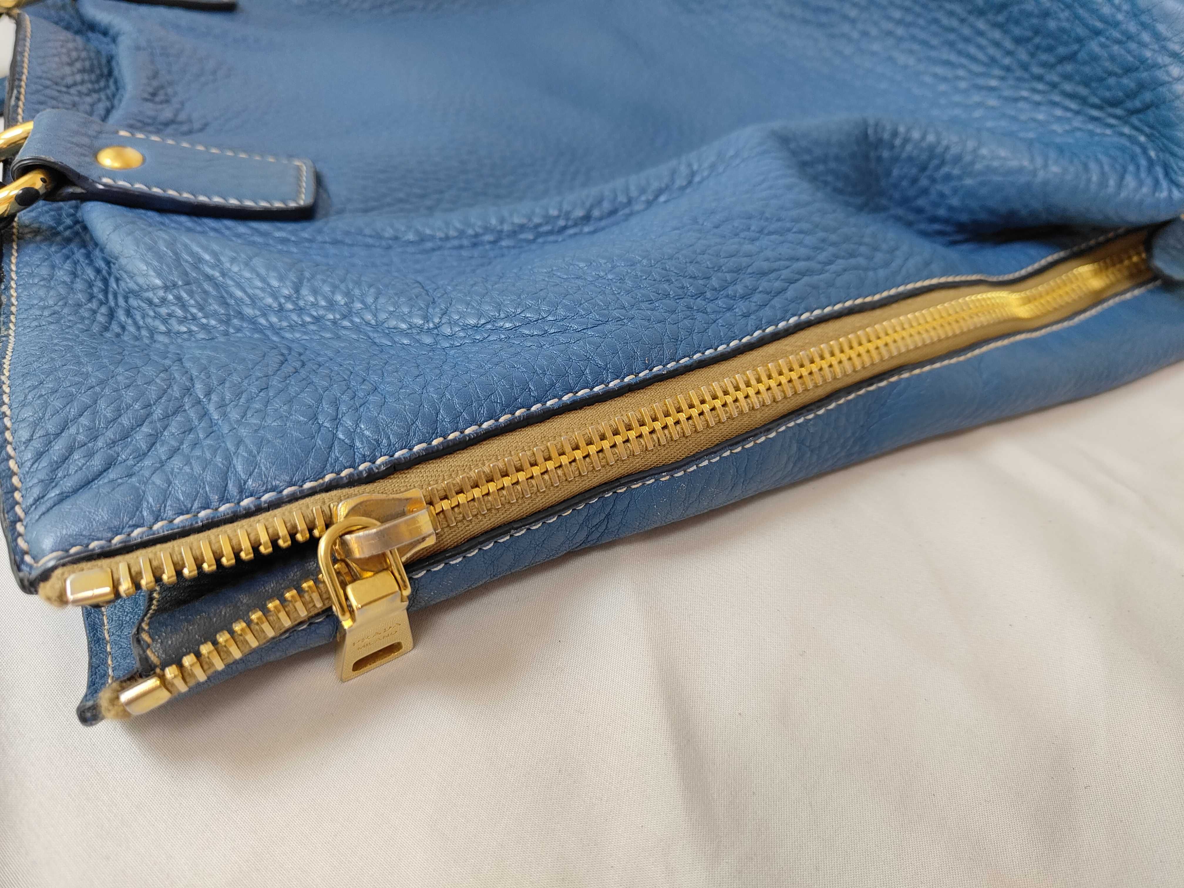 Vitello Daino Side-Zip Tote Shoulder Bag — view 14
