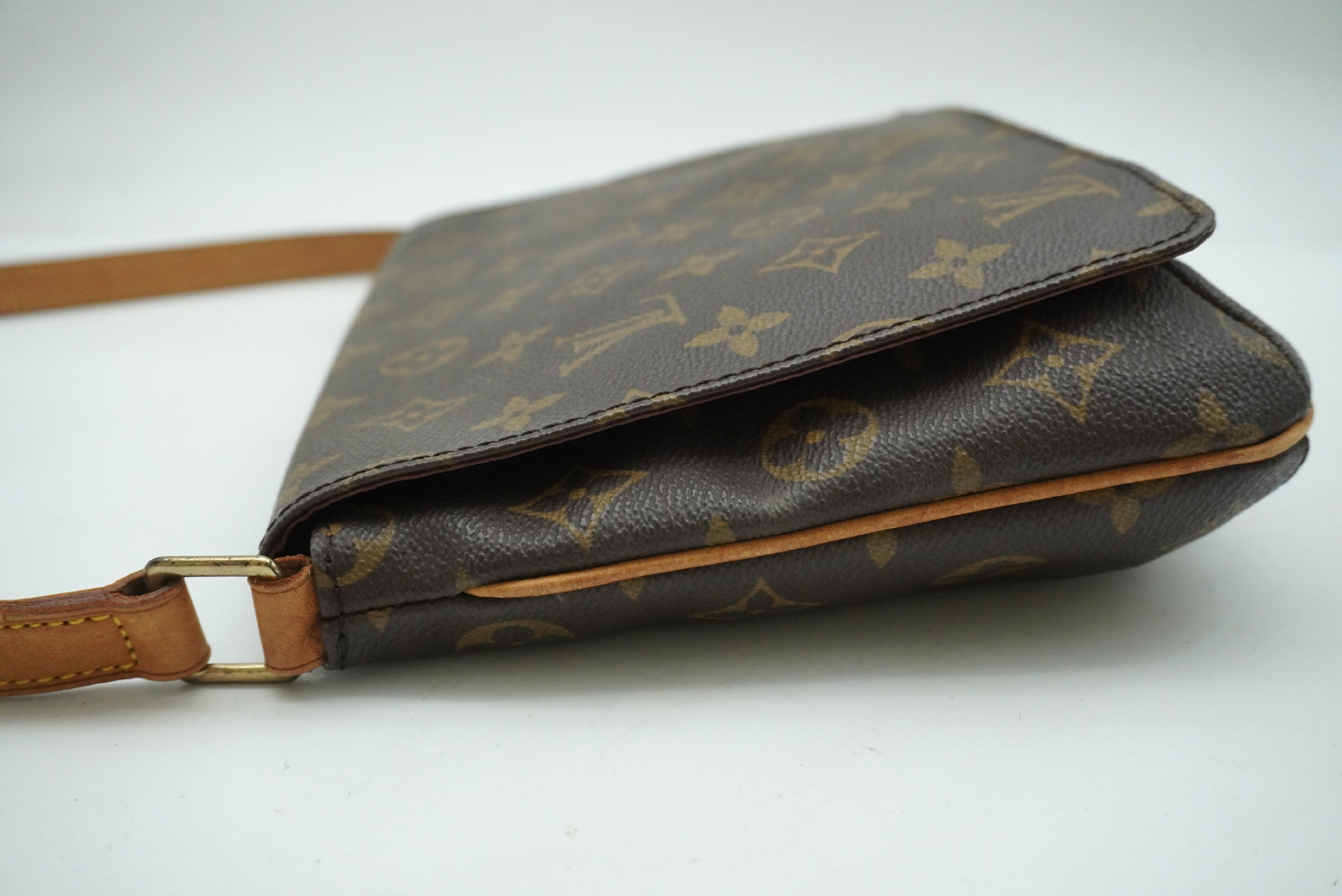 Monogram Musette Tango Short M51257 Shoulder Bag — view 3