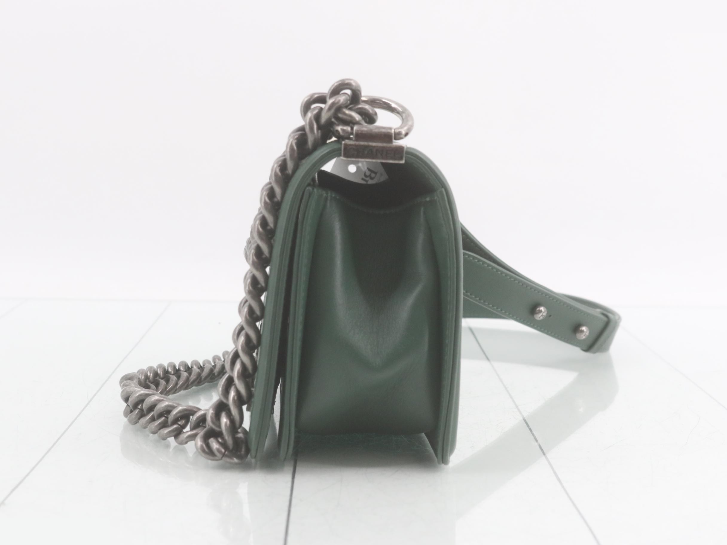 Boy Chanel Leather Chain Shoulder Bag, Green/White — view 2