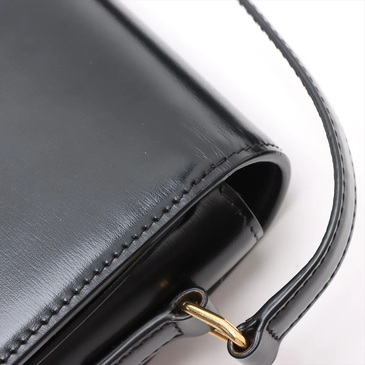 Triomphe Teen Leather Shoulder Bag Black — view 13