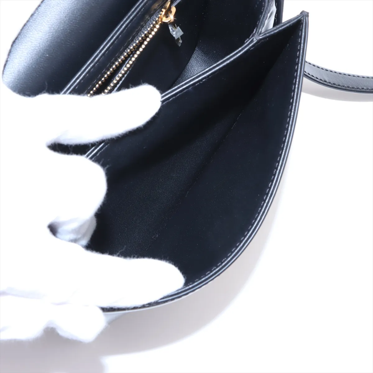 Triomphe Teen Leather Shoulder Bag Black — view 7