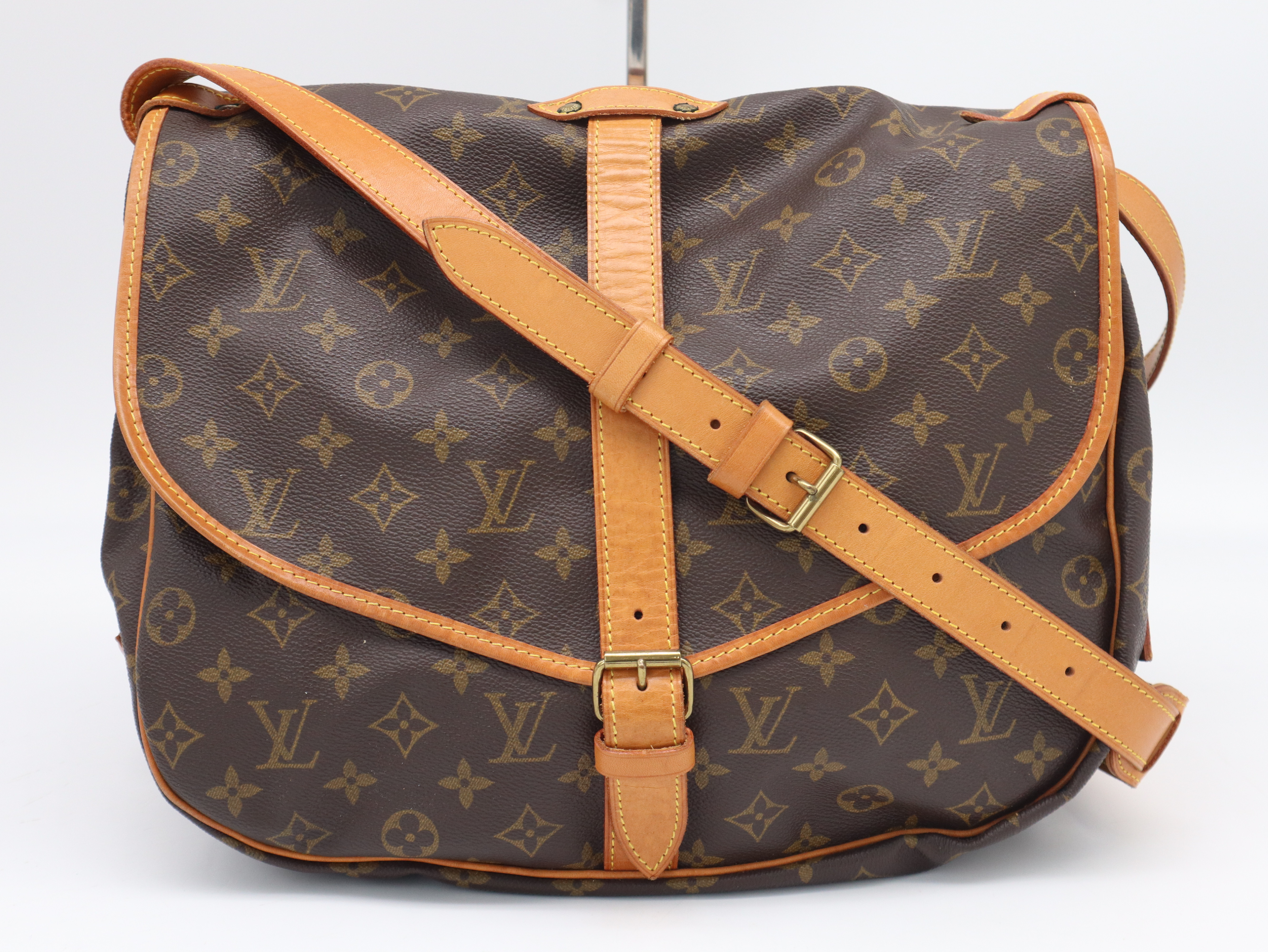 M42254 Monogram Saumur 35 Shoulder Bag