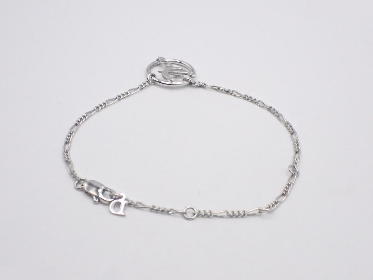Other items in the line: Precious metal bracelets and bangles (metal), wrist circumference approximately 22.5 cm. — view 2