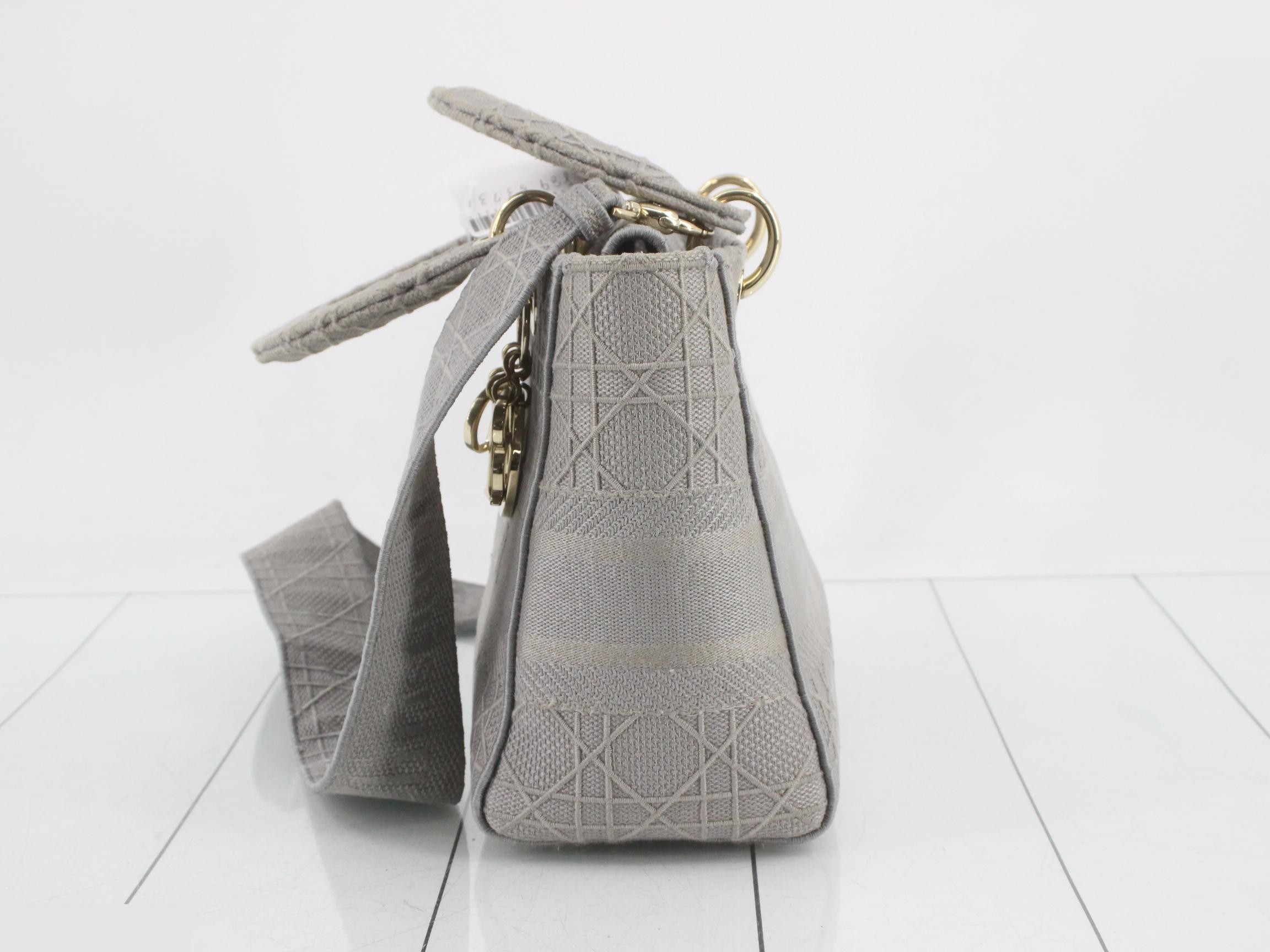 Lady Dior D-Light 2-Way Shoulder Bag — view 3