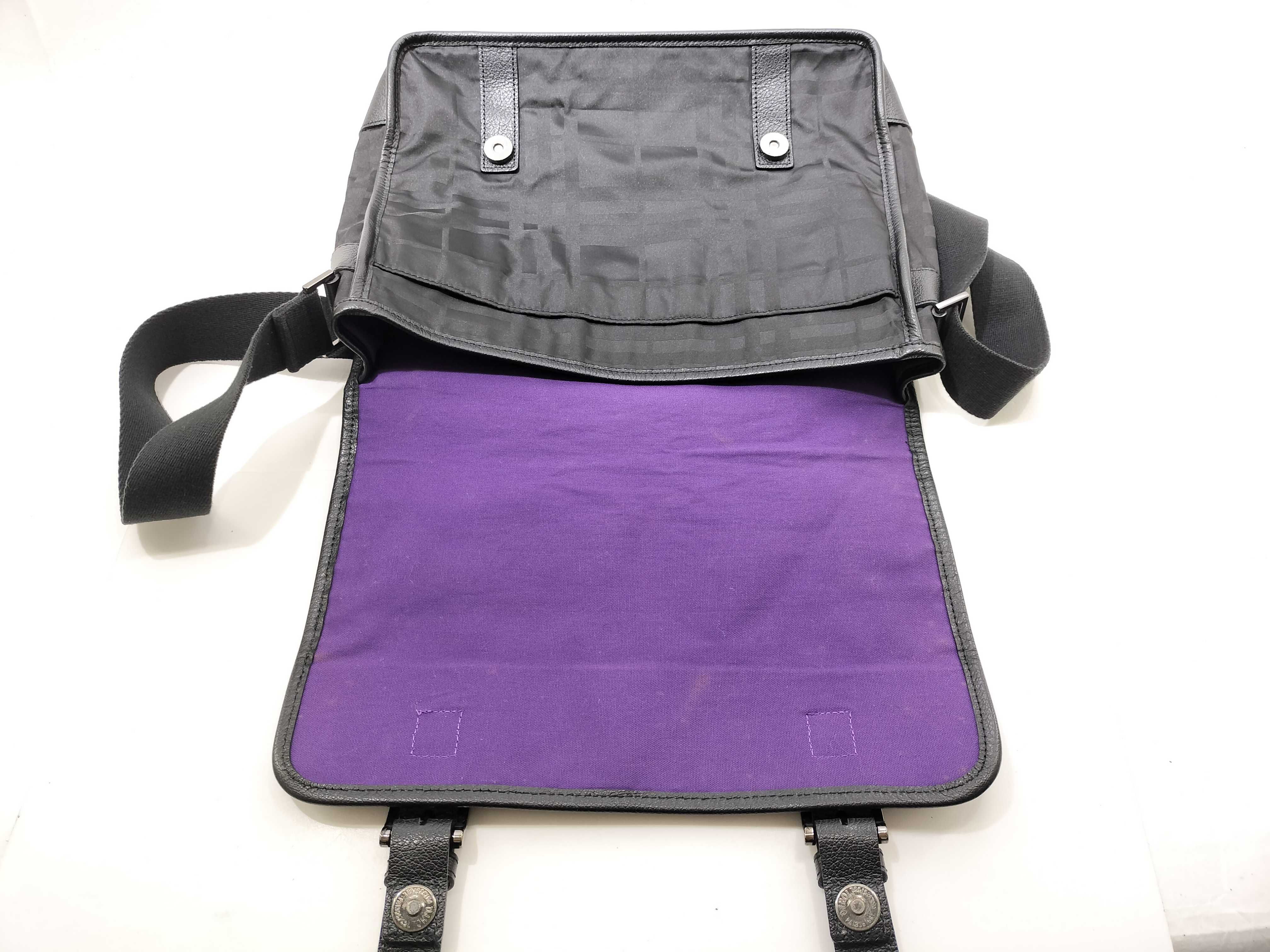 Black Label Burberry Black Label Messenger Bag Check Black Shoulder Bag — view 11