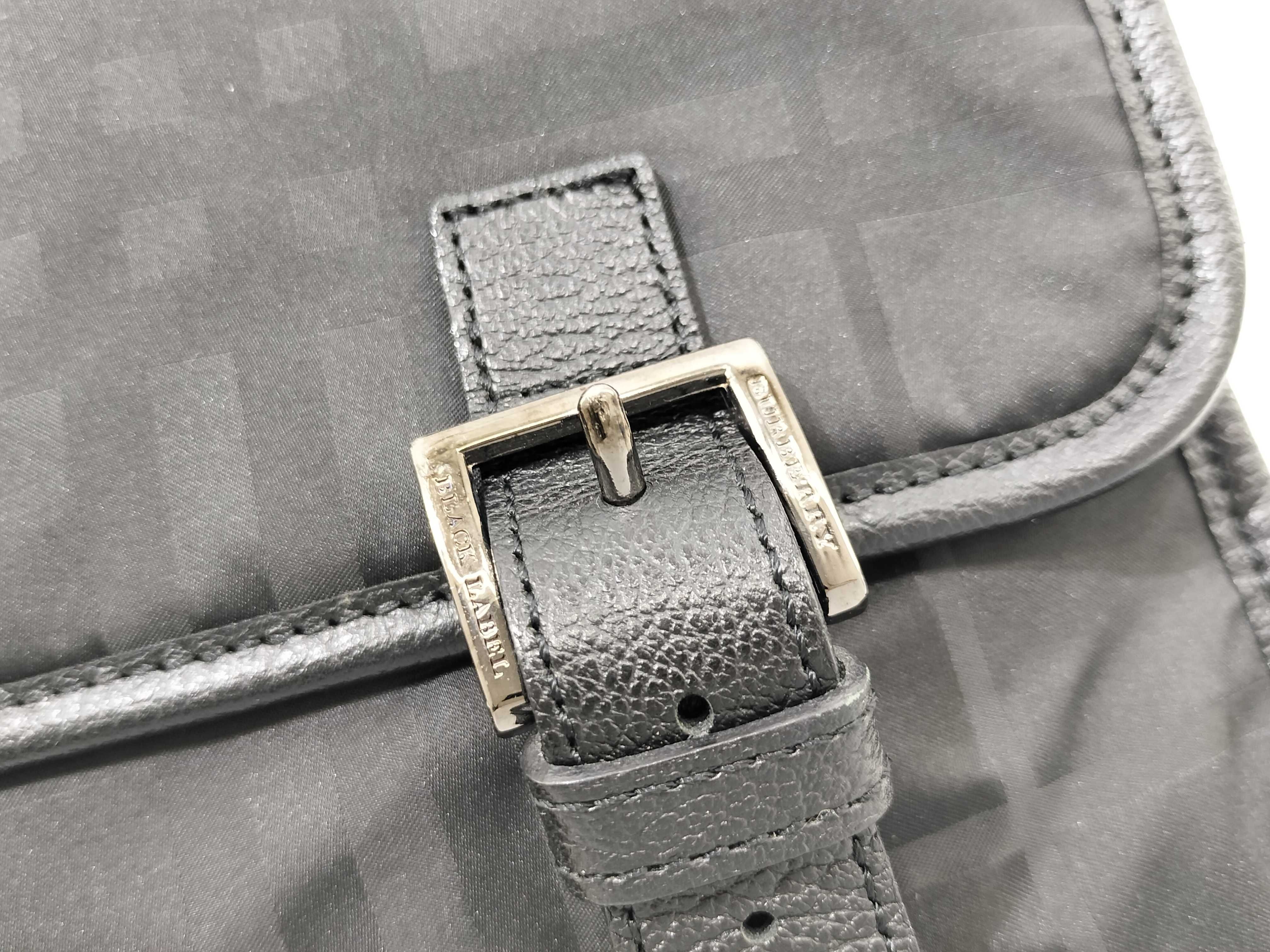 Black Label Burberry Black Label Messenger Bag Check Black Shoulder Bag — view 10