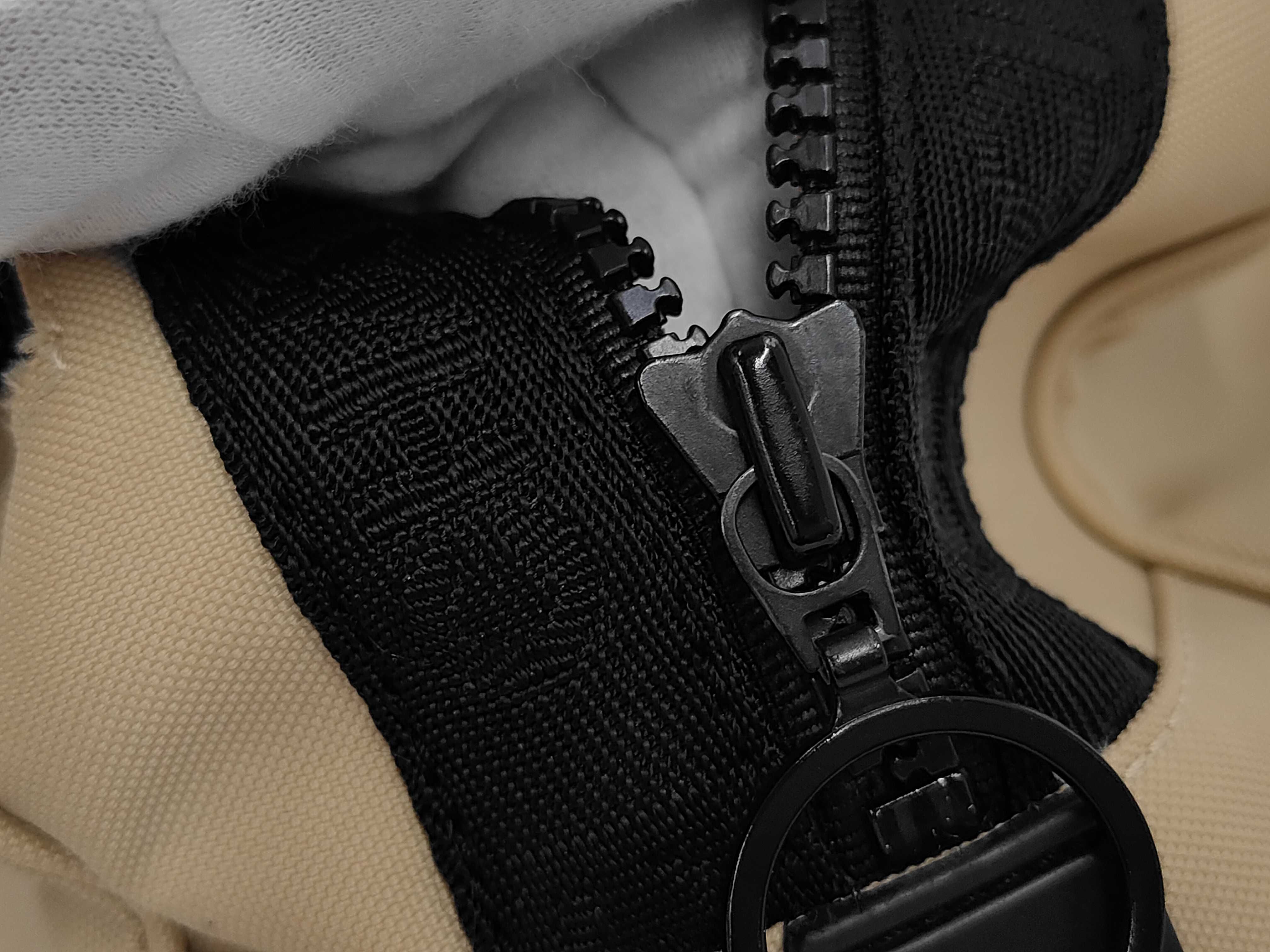 Second bag — view 9