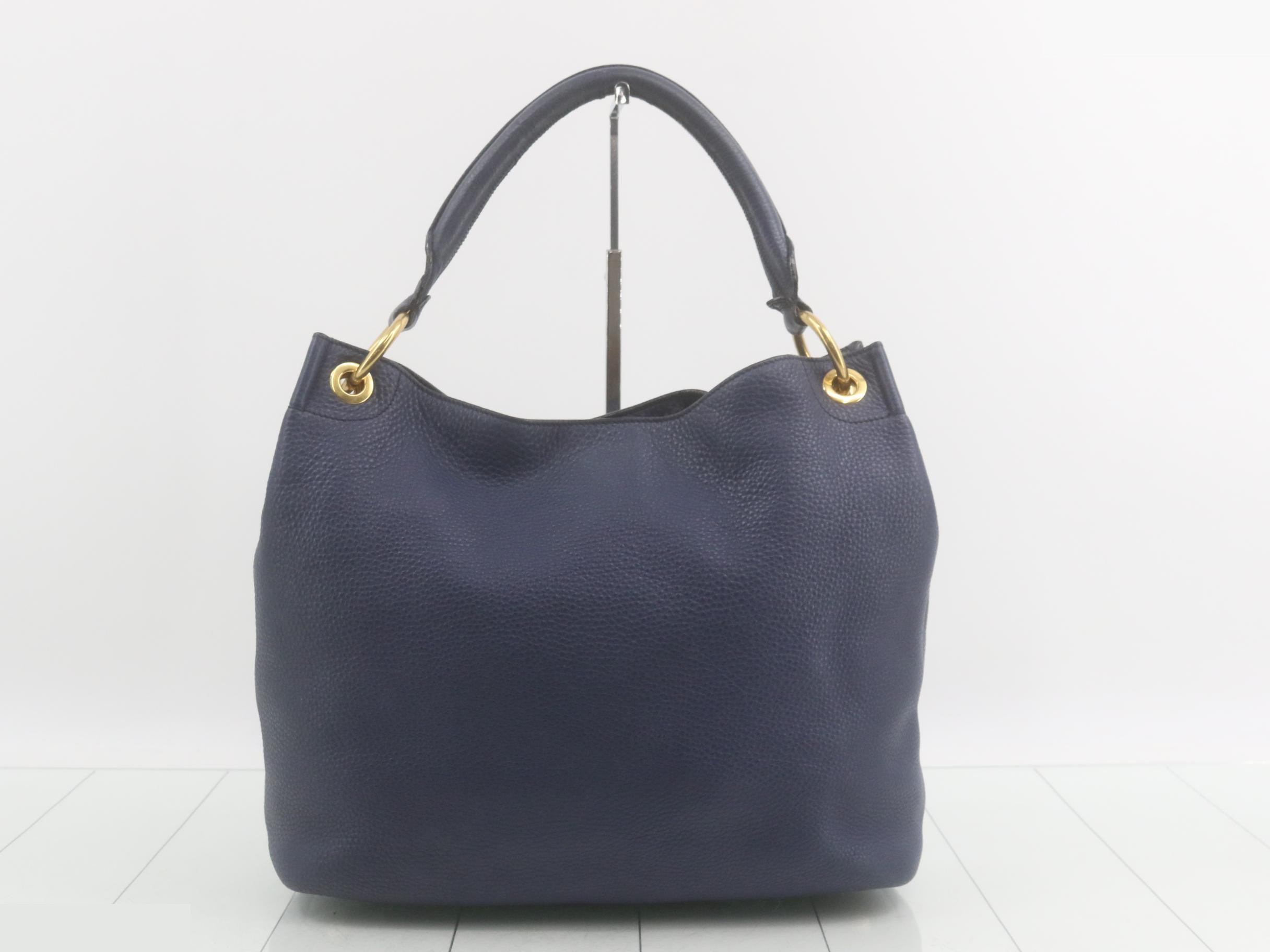 Other lines: Bags and shoulder bags — view 2