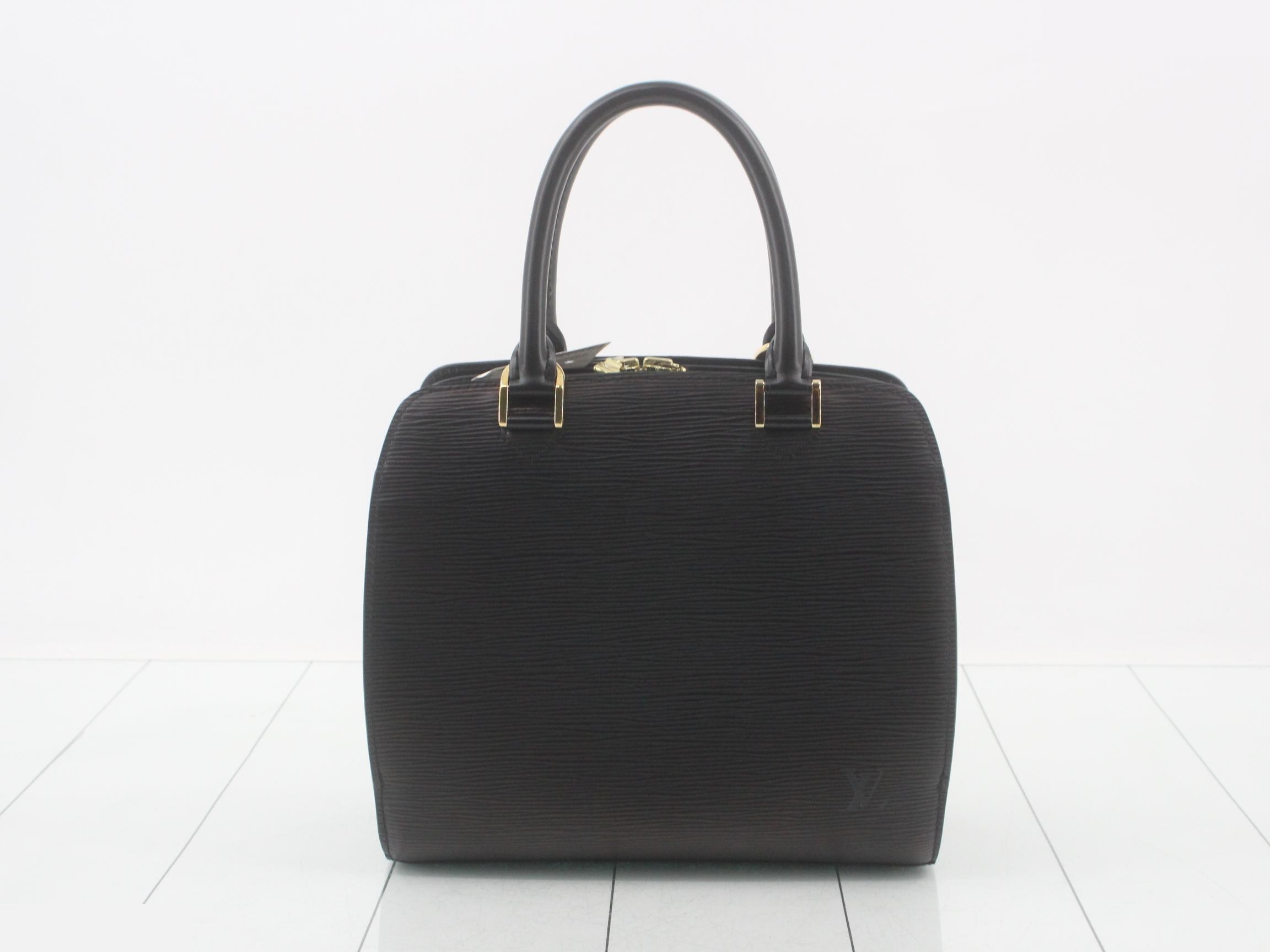 M52052 Pont Neuf Noir